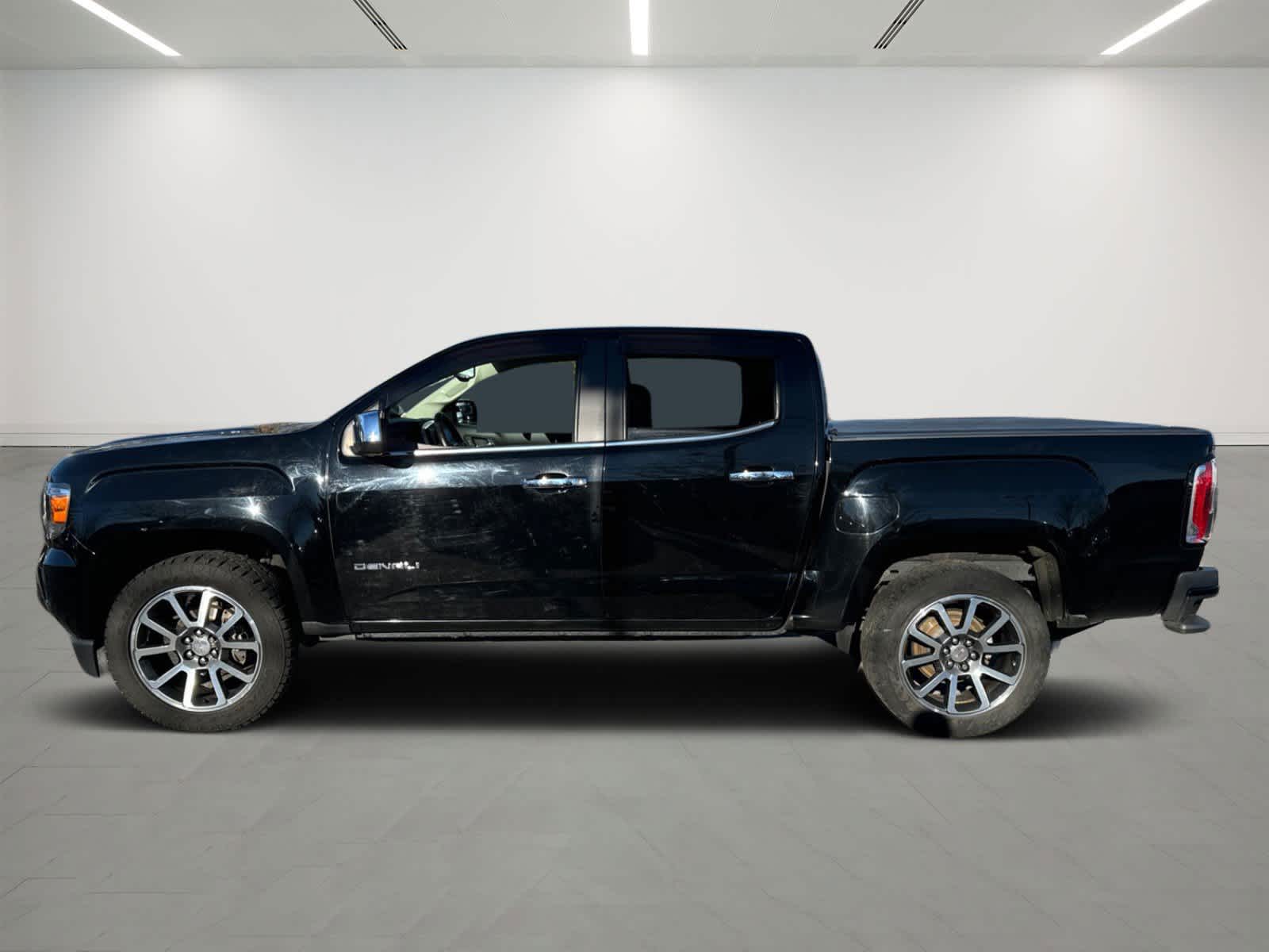 used 2020 GMC Canyon car, priced at $25,899