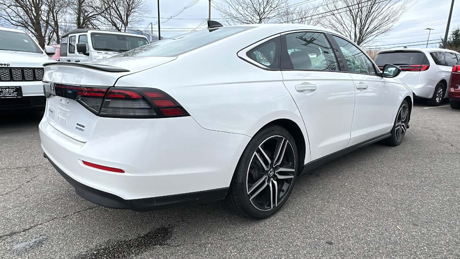 used 2023 Honda Accord Hybrid car, priced at $25,900