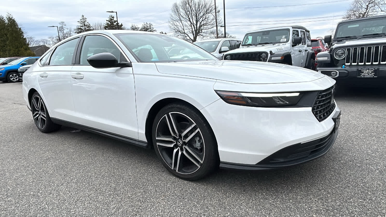 used 2023 Honda Accord Hybrid car, priced at $25,900