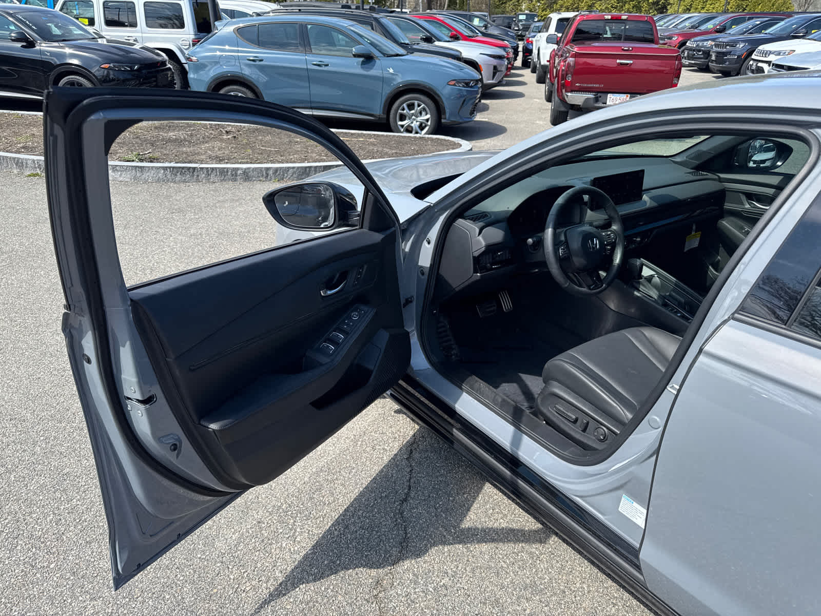 used 2024 Honda Accord Hybrid car, priced at $33,991