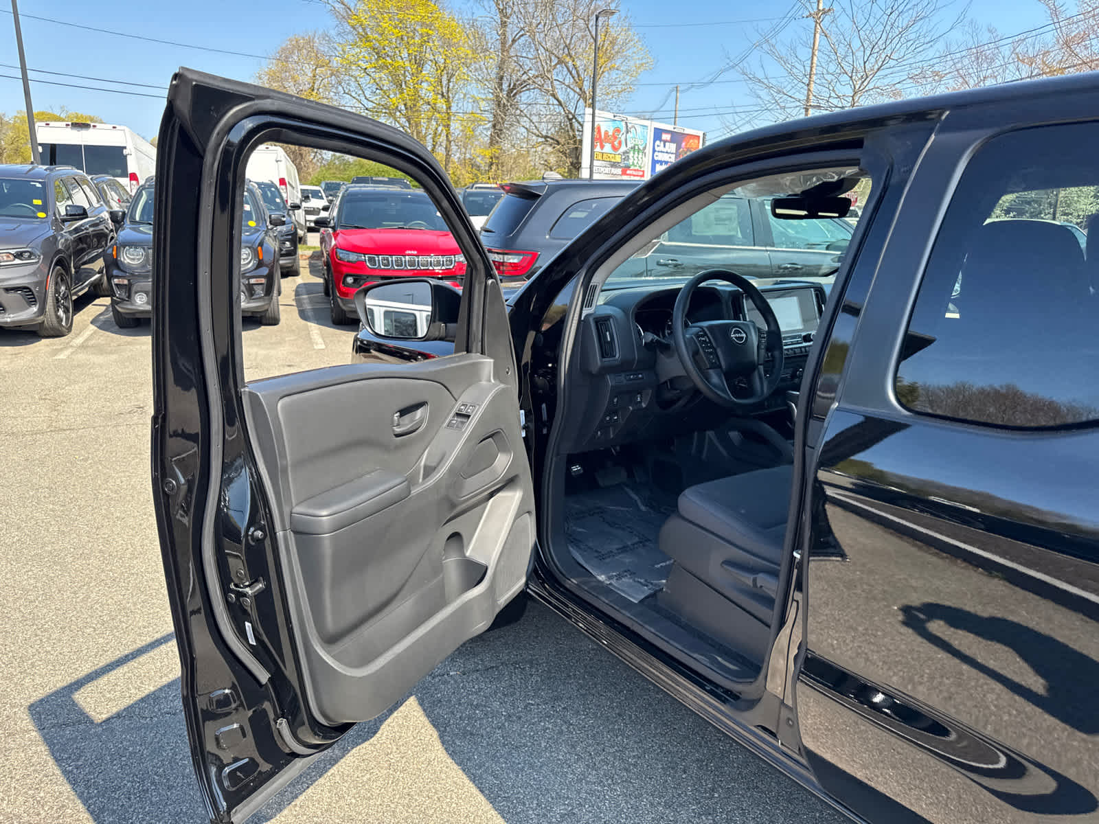 used 2025 Nissan Frontier car, priced at $35,253