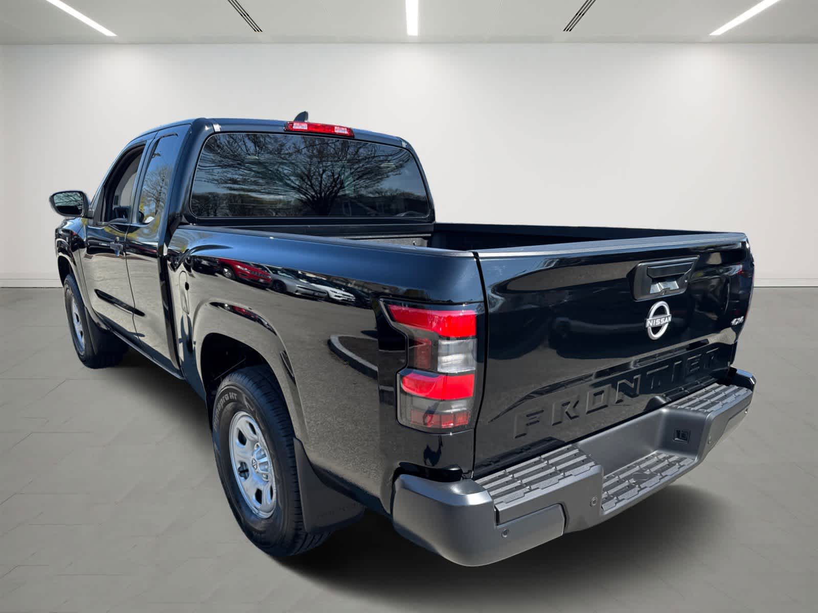 used 2025 Nissan Frontier car, priced at $35,253