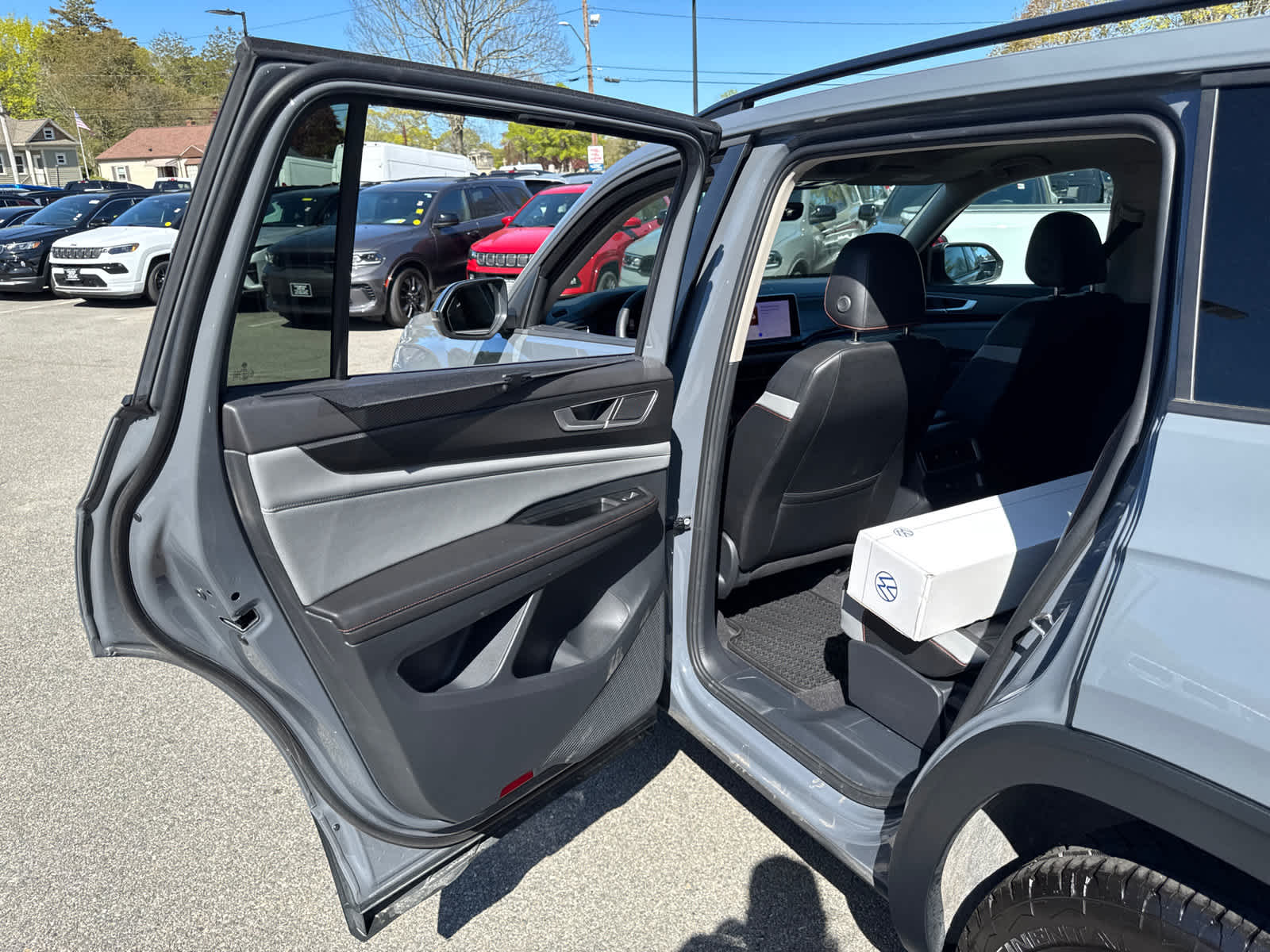 used 2024 Volkswagen Atlas car, priced at $41,995