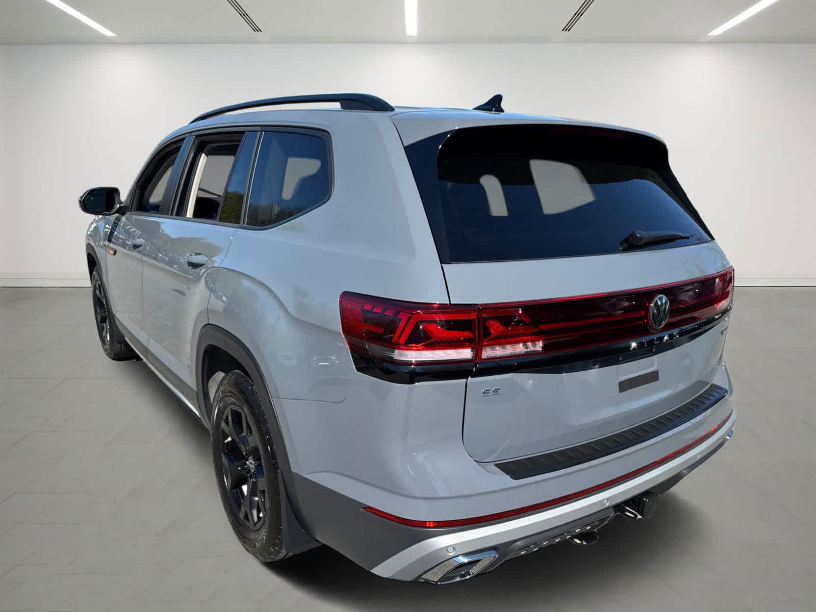 used 2024 Volkswagen Atlas car, priced at $41,995
