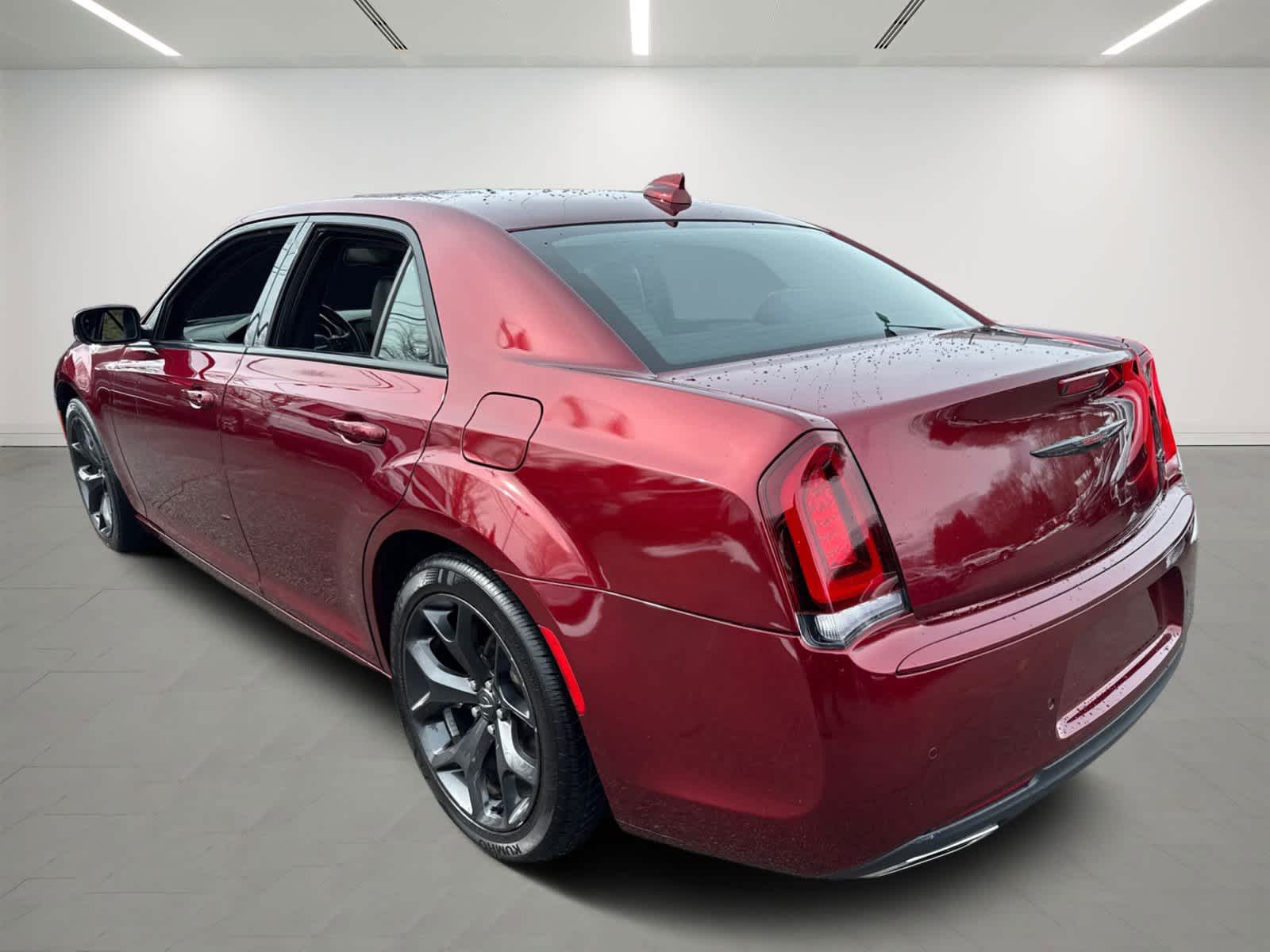 used 2021 Chrysler 300 car, priced at $23,475