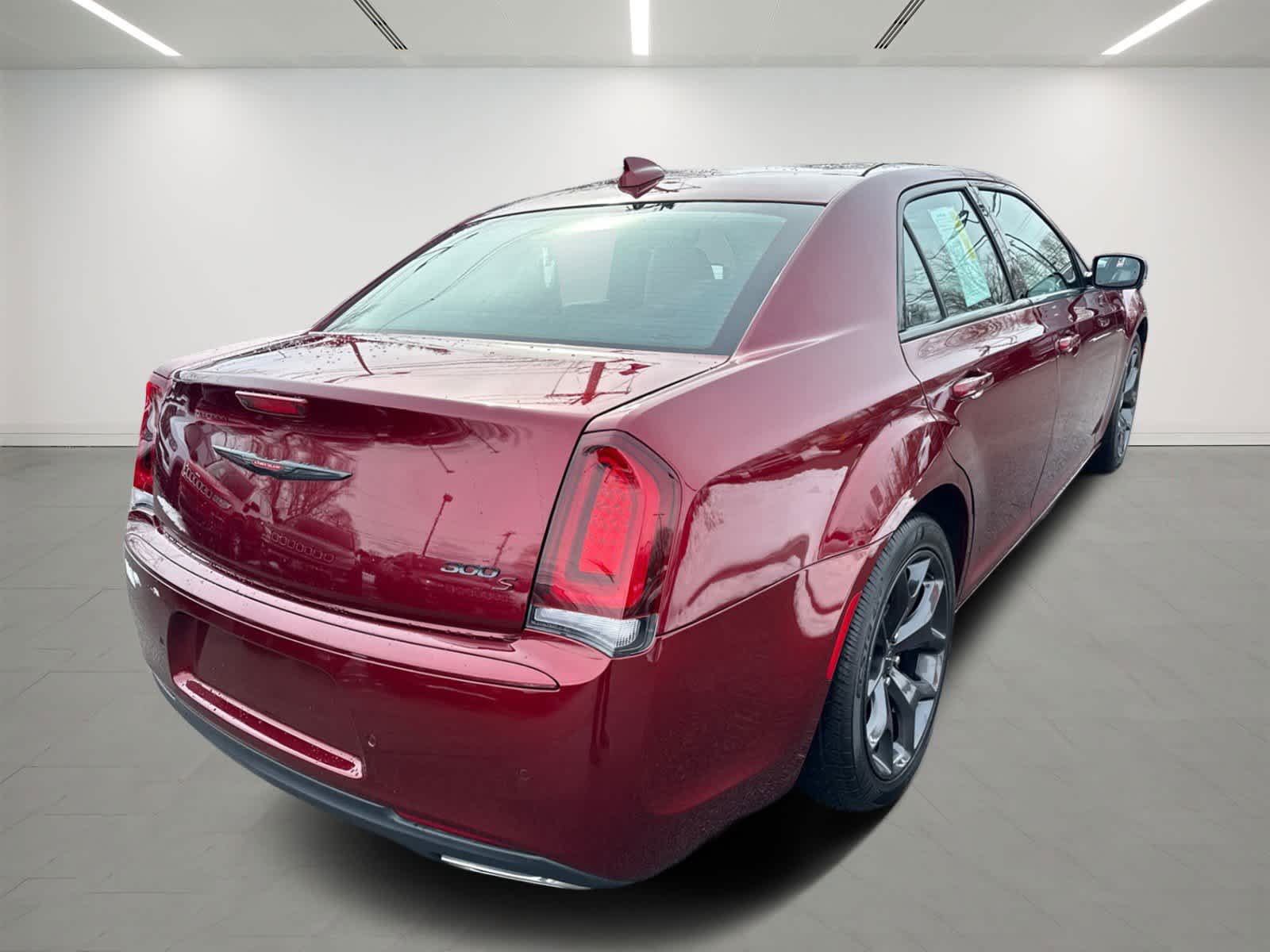 used 2021 Chrysler 300 car, priced at $23,475