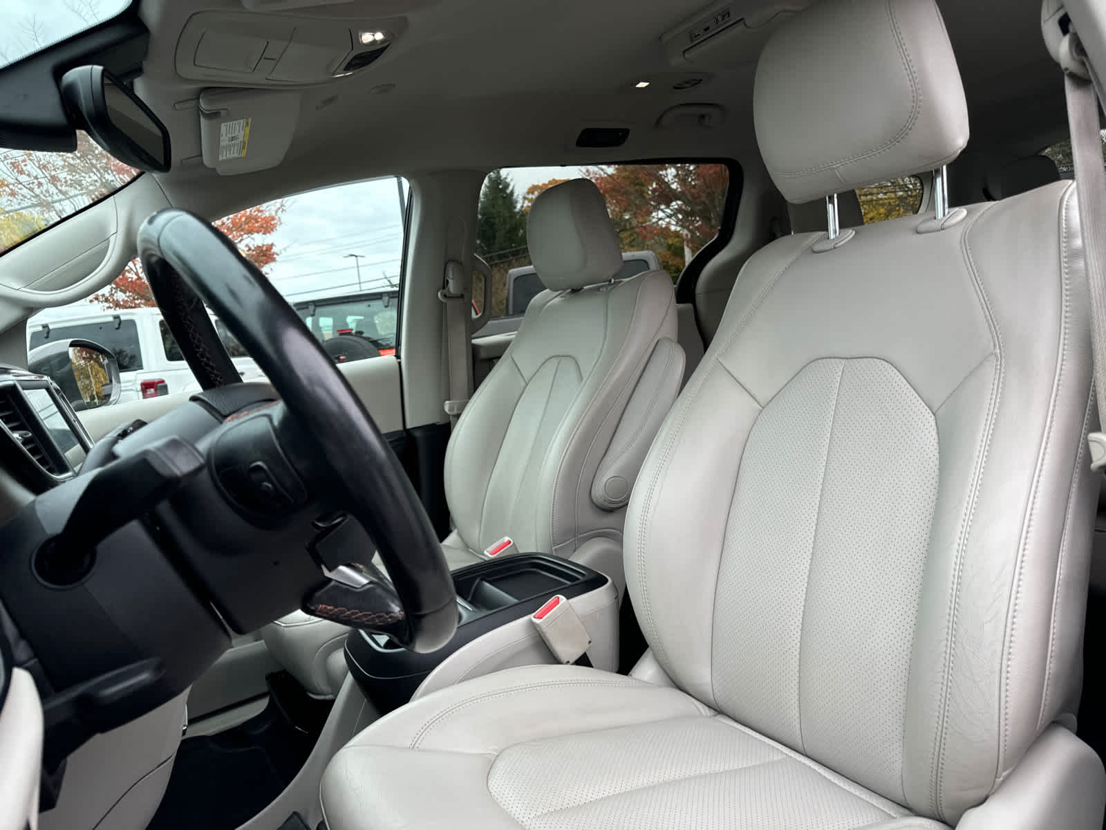 used 2019 Chrysler Pacifica car, priced at $19,400