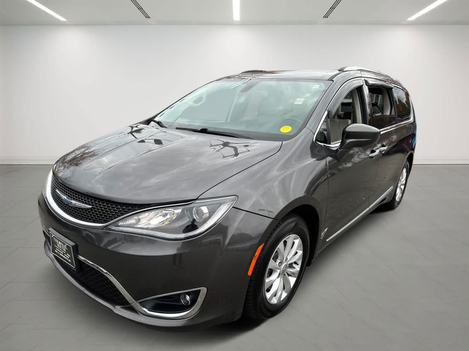 used 2019 Chrysler Pacifica car, priced at $19,400