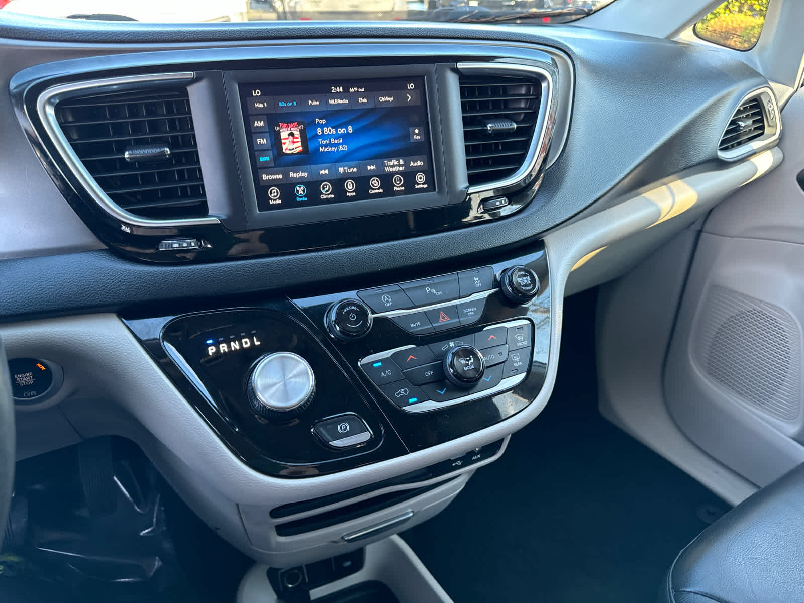 used 2020 Chrysler Pacifica car, priced at $21,800