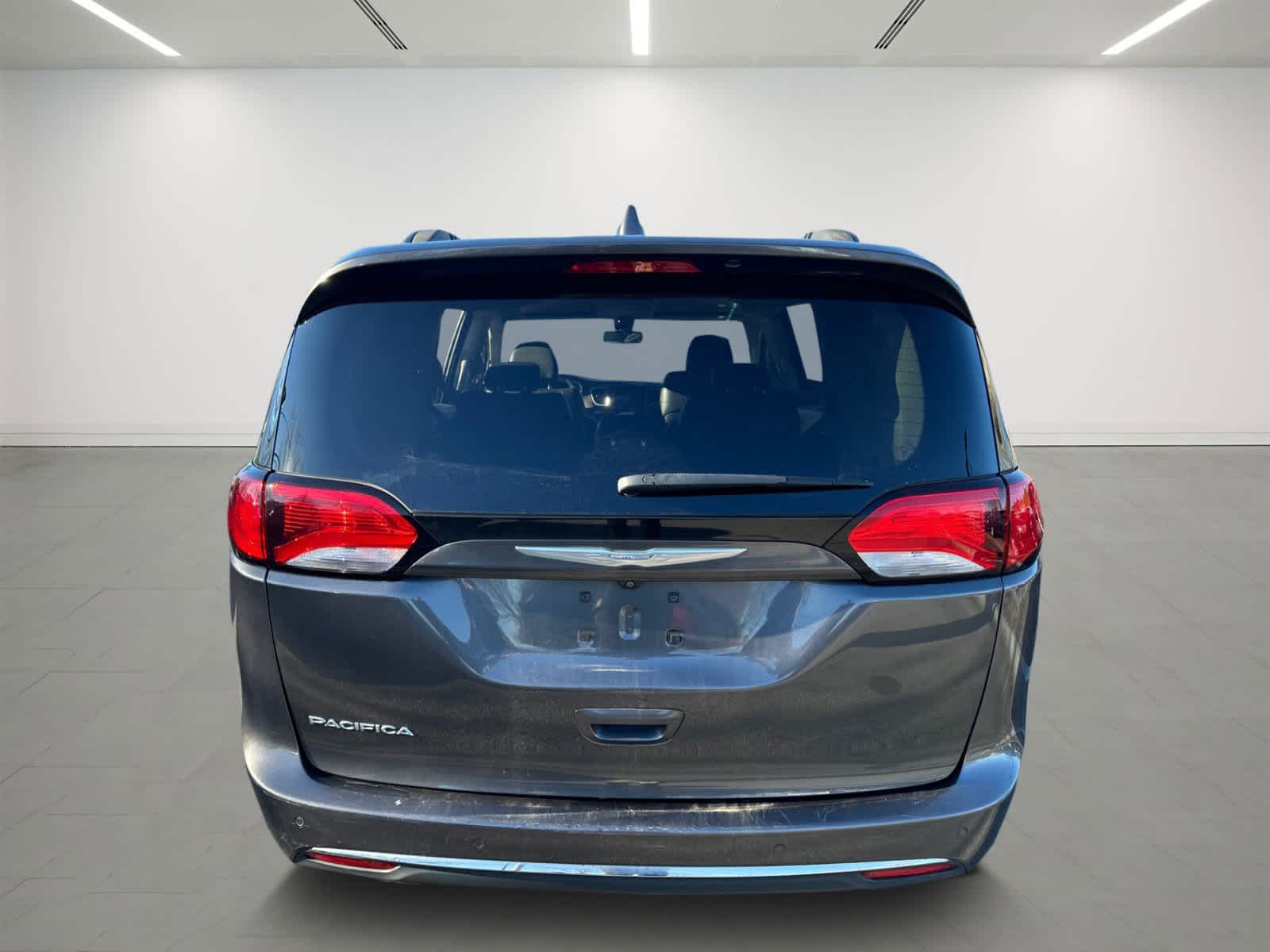 used 2017 Chrysler Pacifica car, priced at $13,300