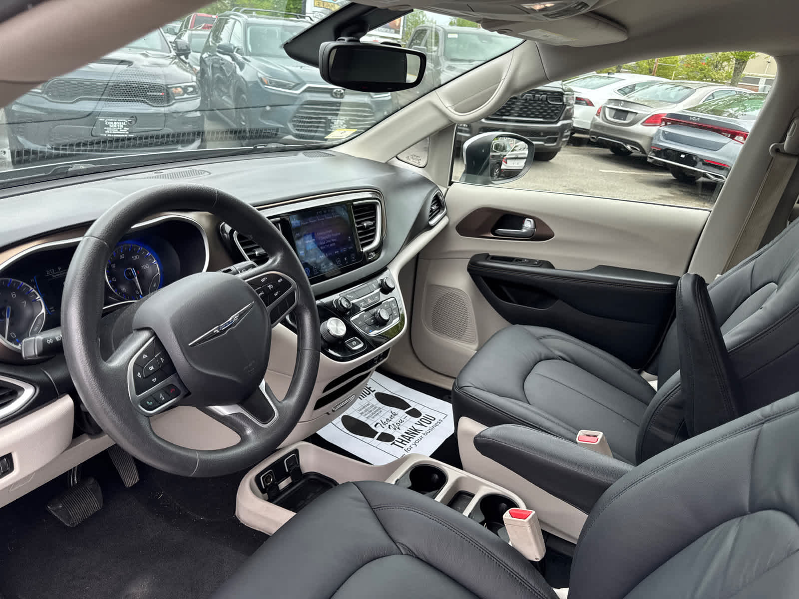 used 2017 Chrysler Pacifica car, priced at $14,900