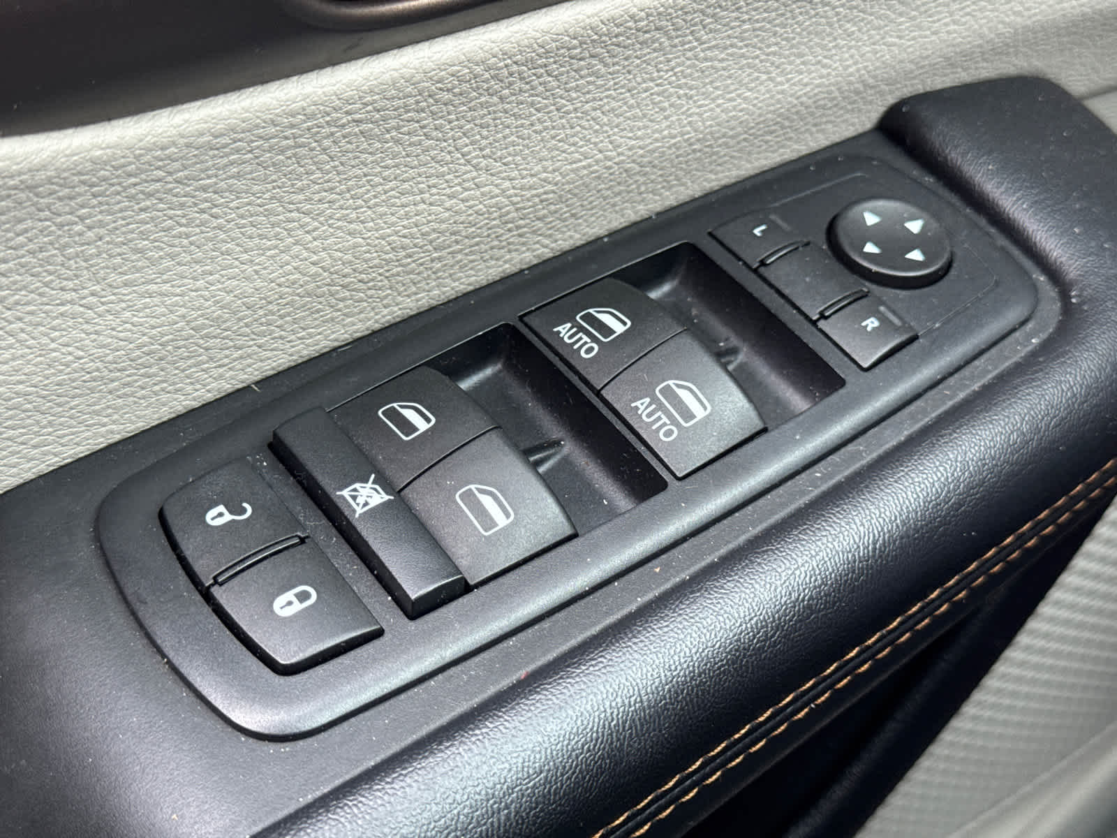 used 2017 Chrysler Pacifica car, priced at $14,900