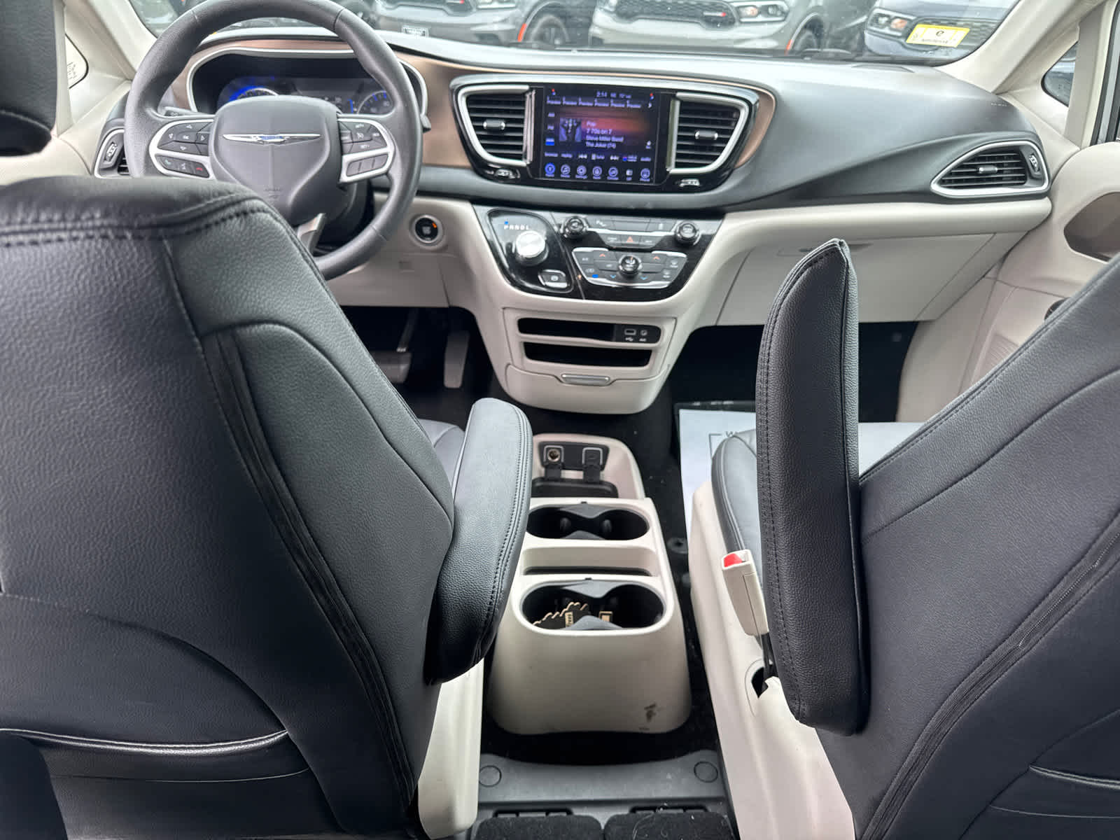 used 2017 Chrysler Pacifica car, priced at $14,900