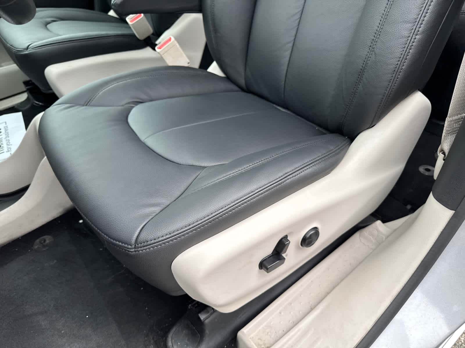used 2017 Chrysler Pacifica car, priced at $14,900