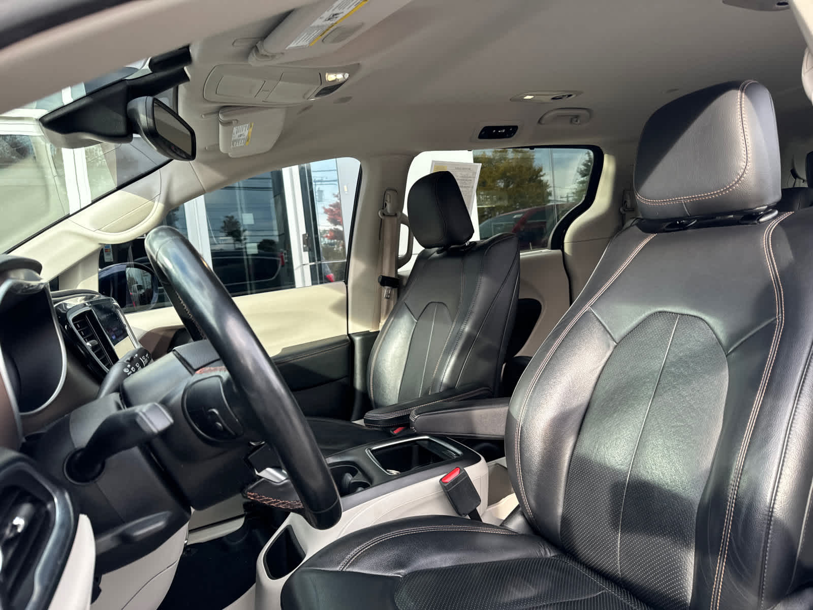 used 2019 Chrysler Pacifica car, priced at $21,400