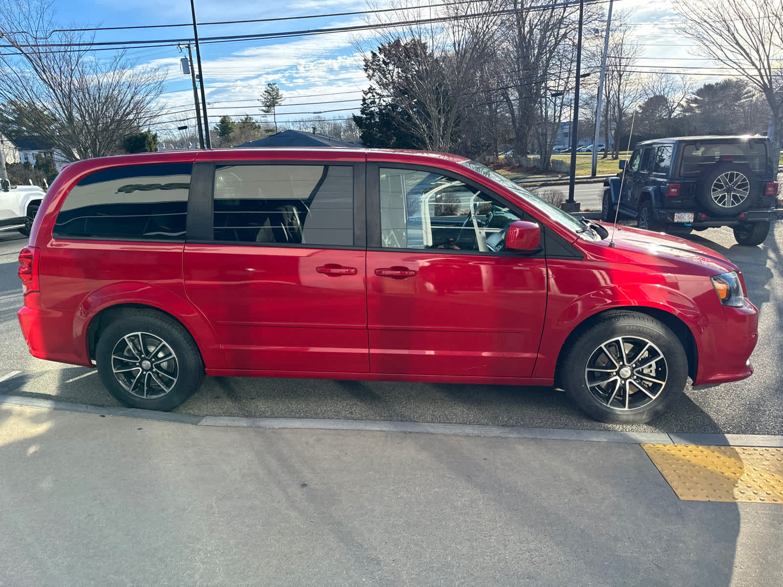 used 2016 Dodge Grand Caravan car, priced at $16,500