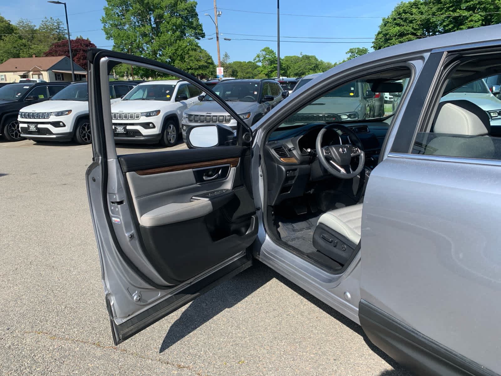used 2022 Honda CR-V car, priced at $29,200