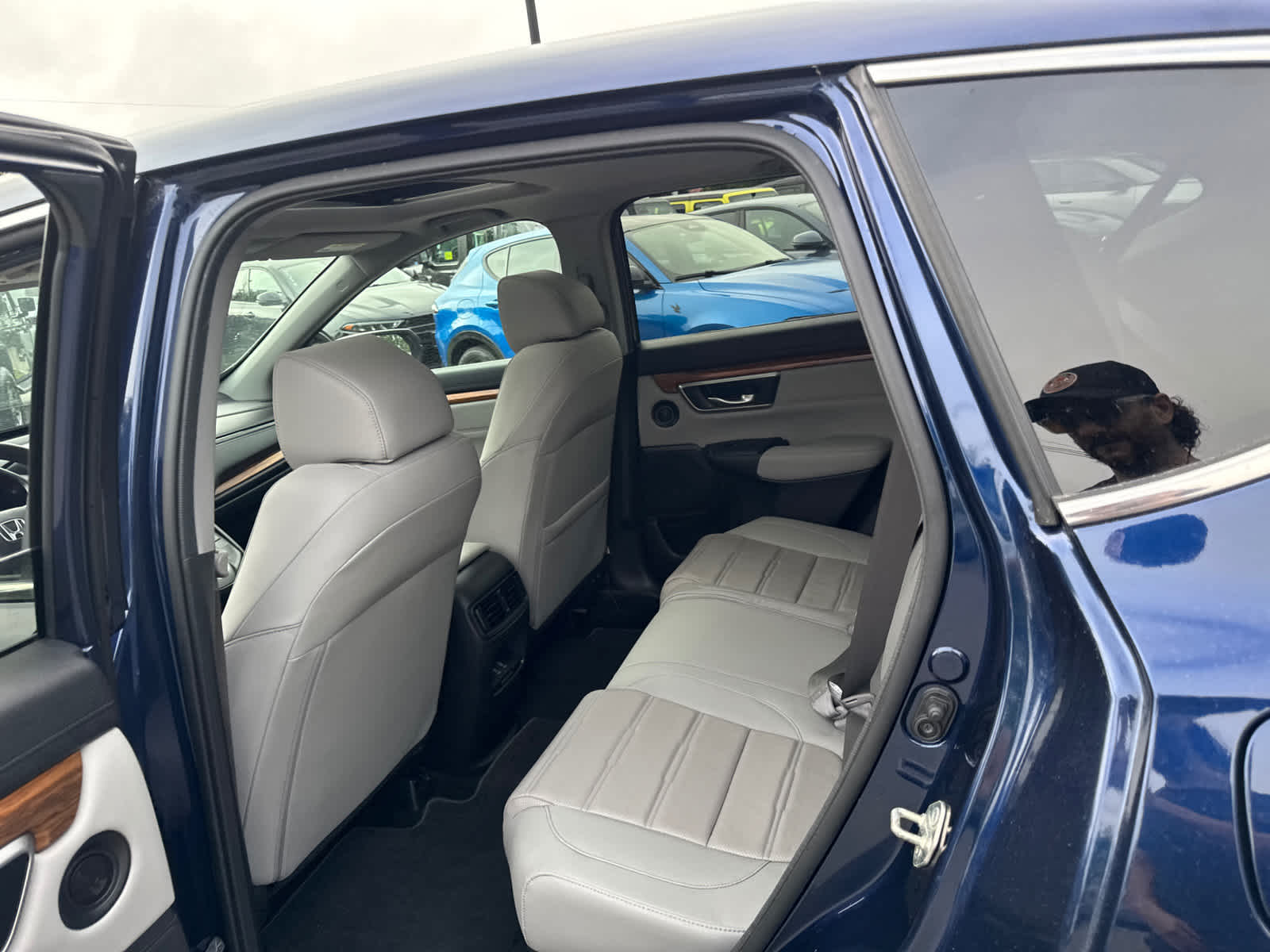 used 2019 Honda CR-V car, priced at $26,518