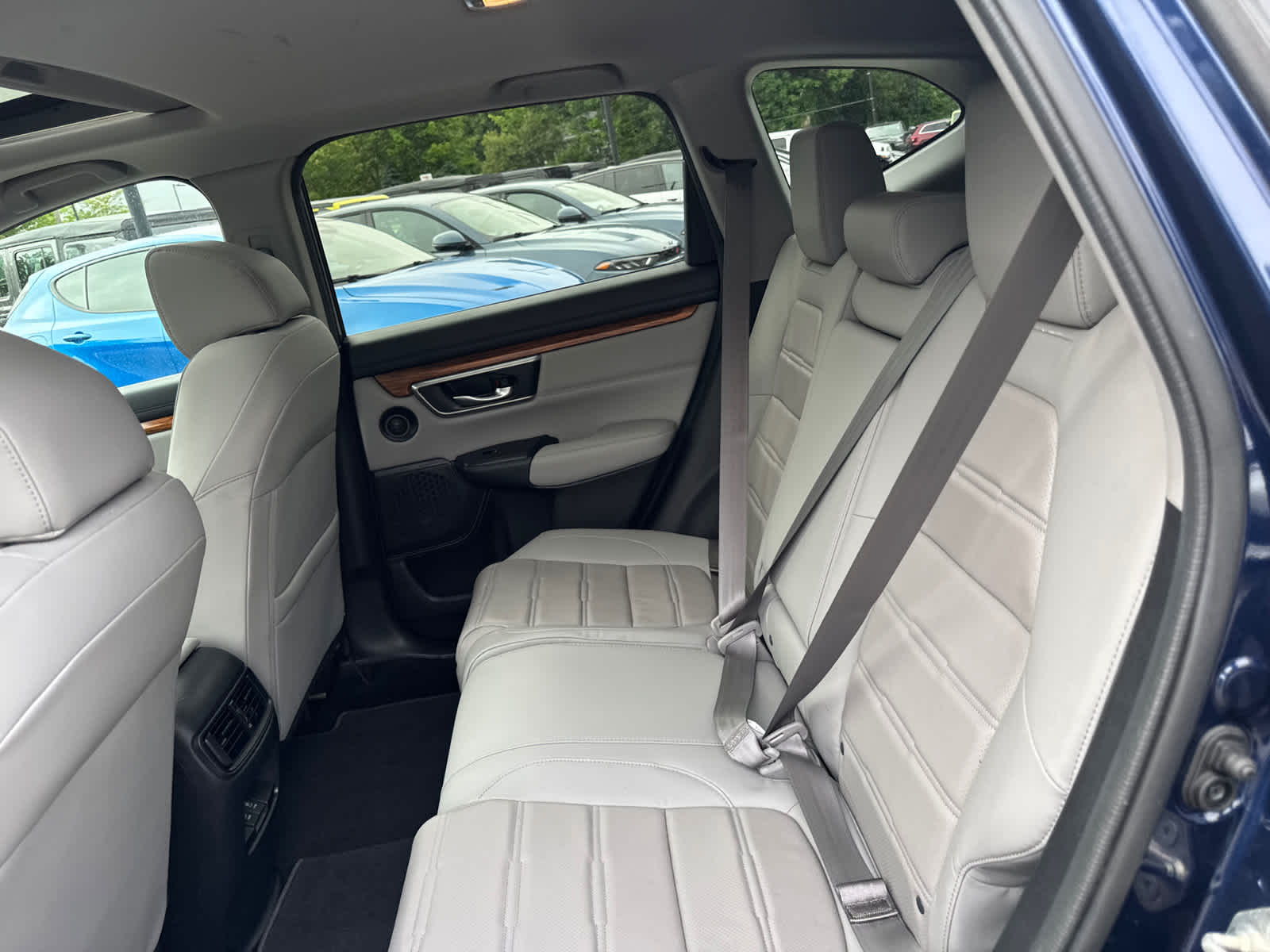 used 2019 Honda CR-V car, priced at $26,518