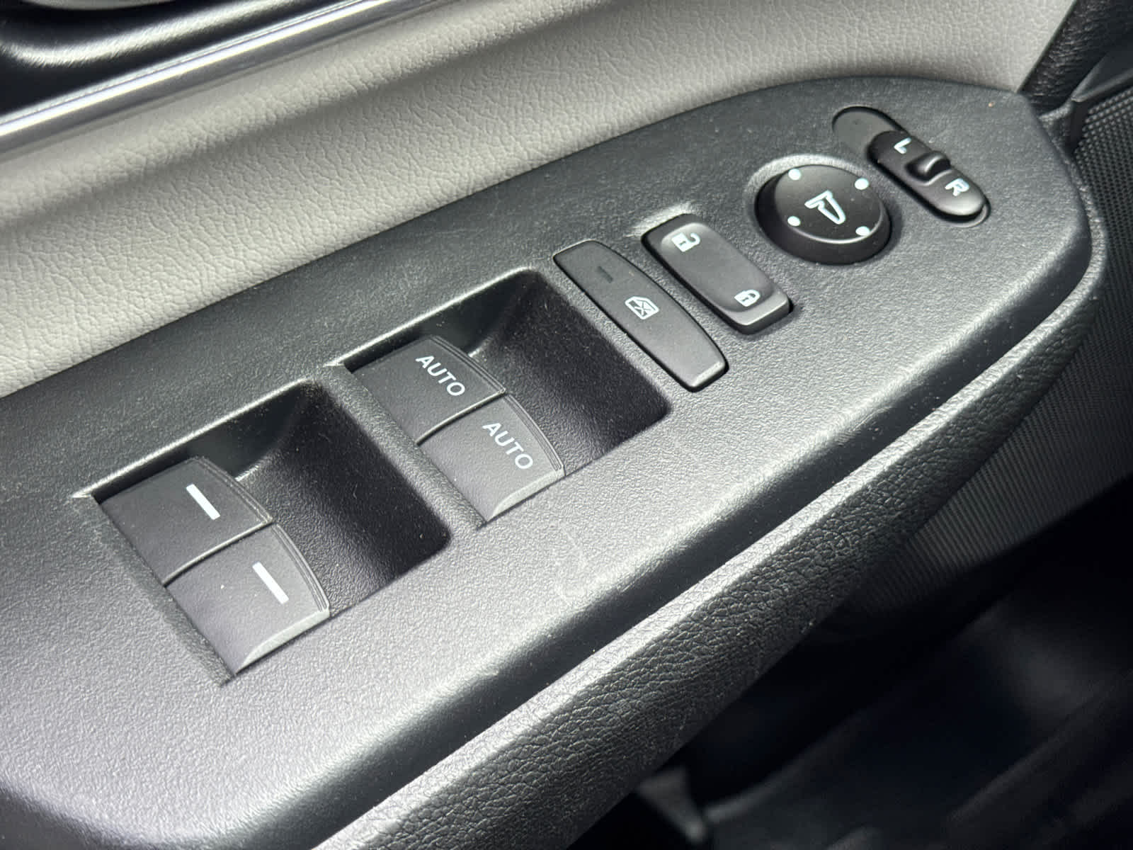 used 2019 Honda CR-V car, priced at $26,518