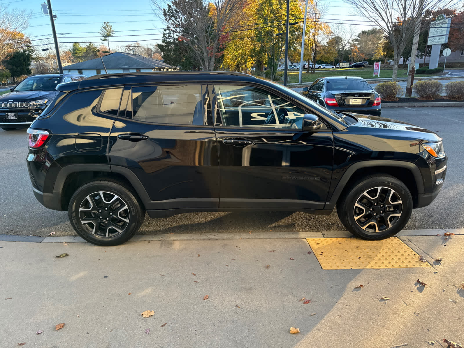 used 2020 Jeep Compass car, priced at $19,900