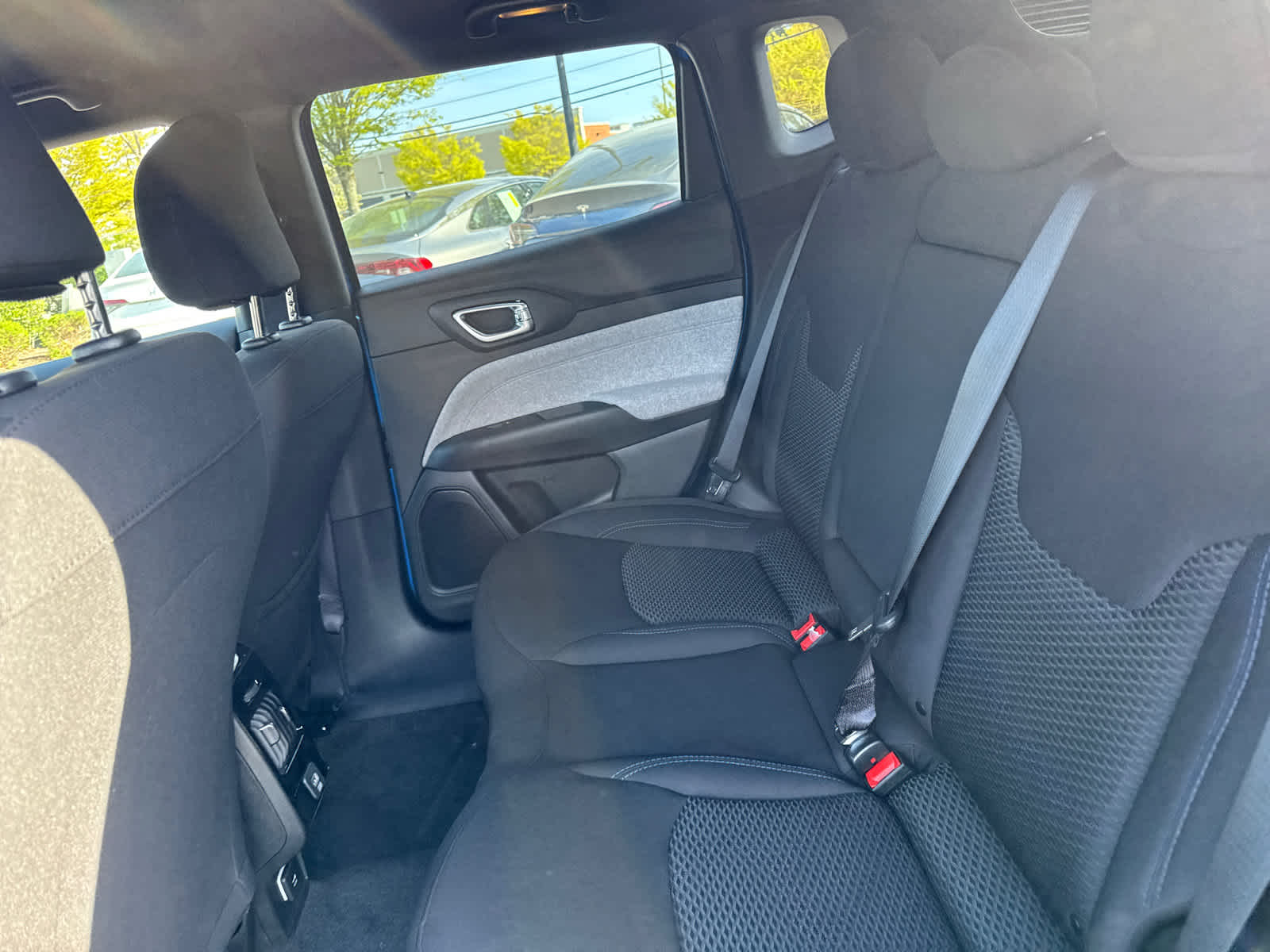 new 2025 Jeep Compass car, priced at $27,007