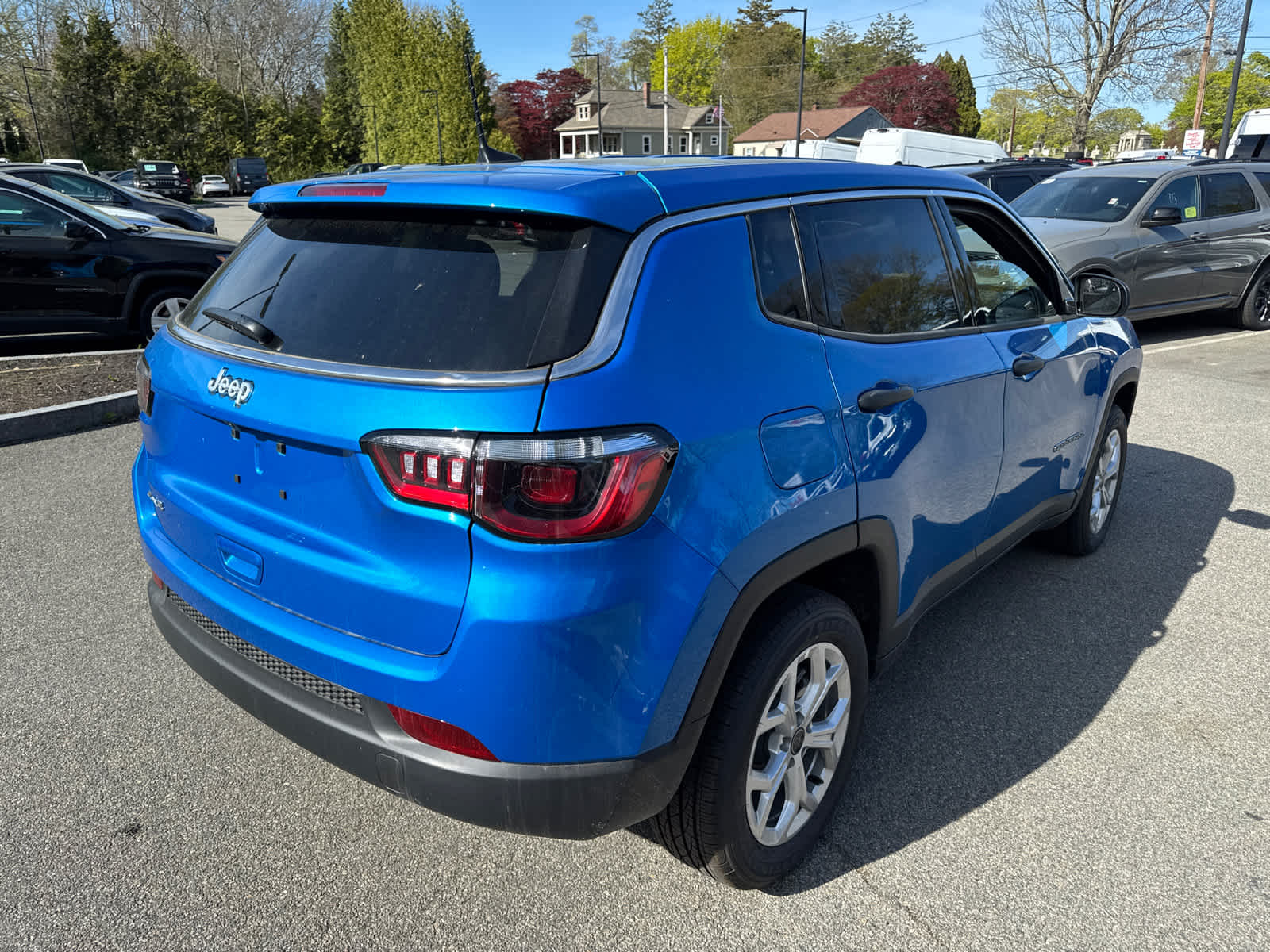 new 2025 Jeep Compass car, priced at $27,007