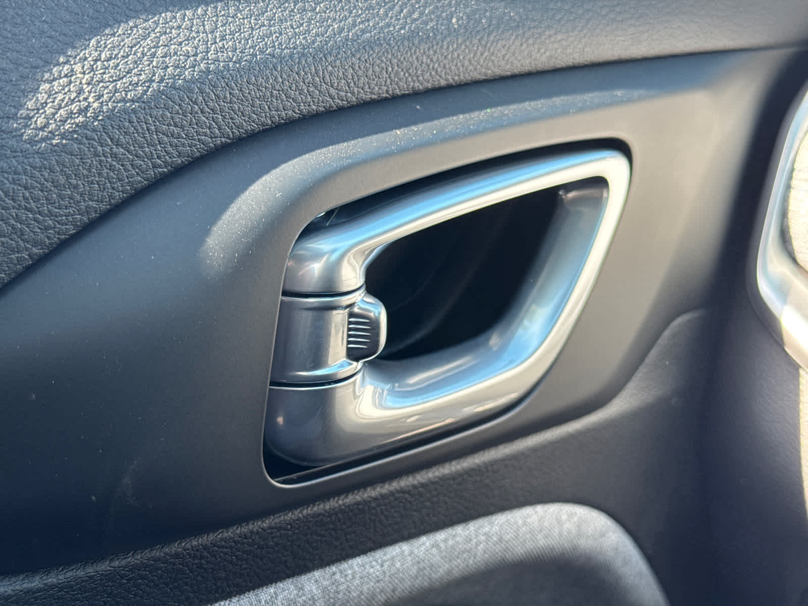 new 2025 Jeep Compass car, priced at $27,007