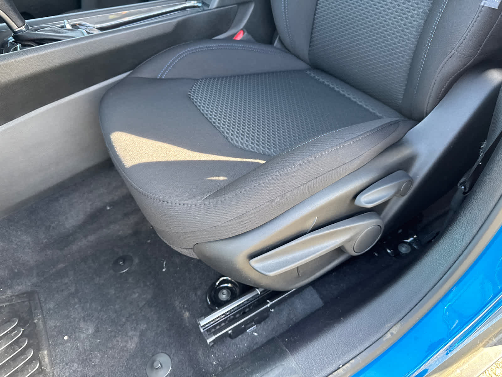 new 2025 Jeep Compass car, priced at $27,007