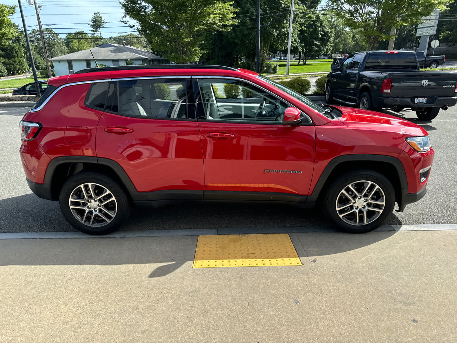 used 2020 Jeep Compass car, priced at $16,900