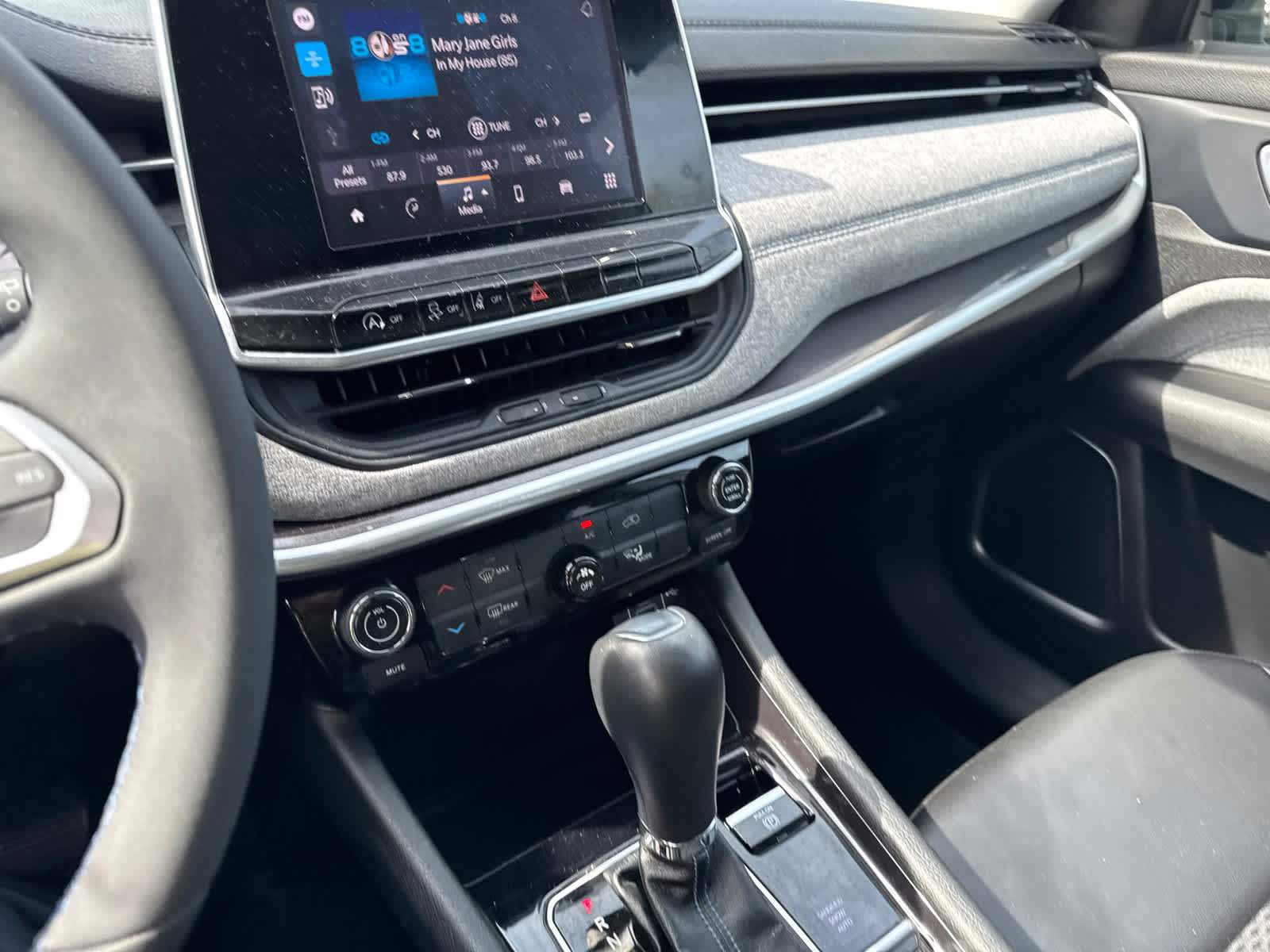 used 2022 Jeep Compass car, priced at $21,500