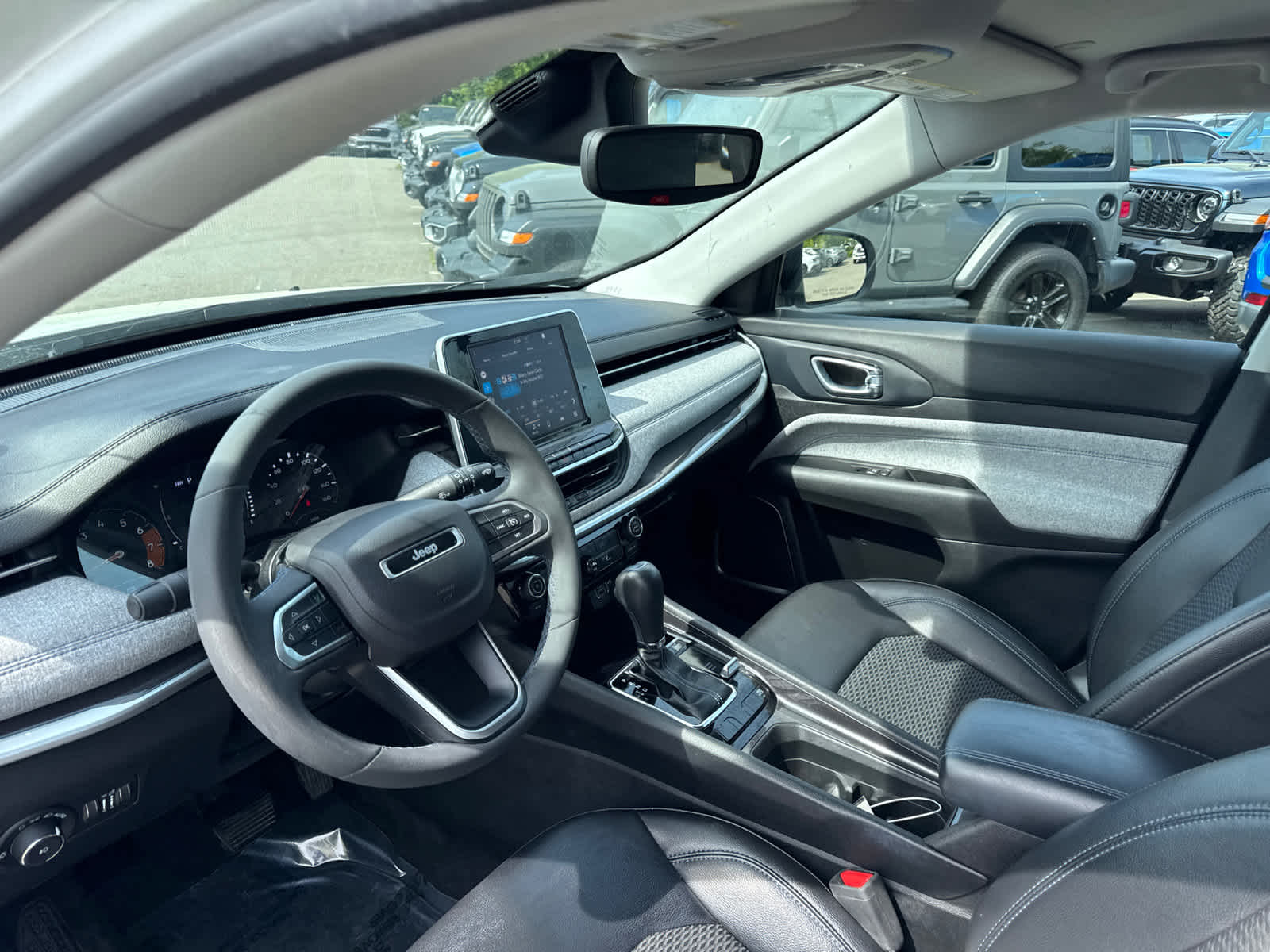 used 2022 Jeep Compass car, priced at $21,500