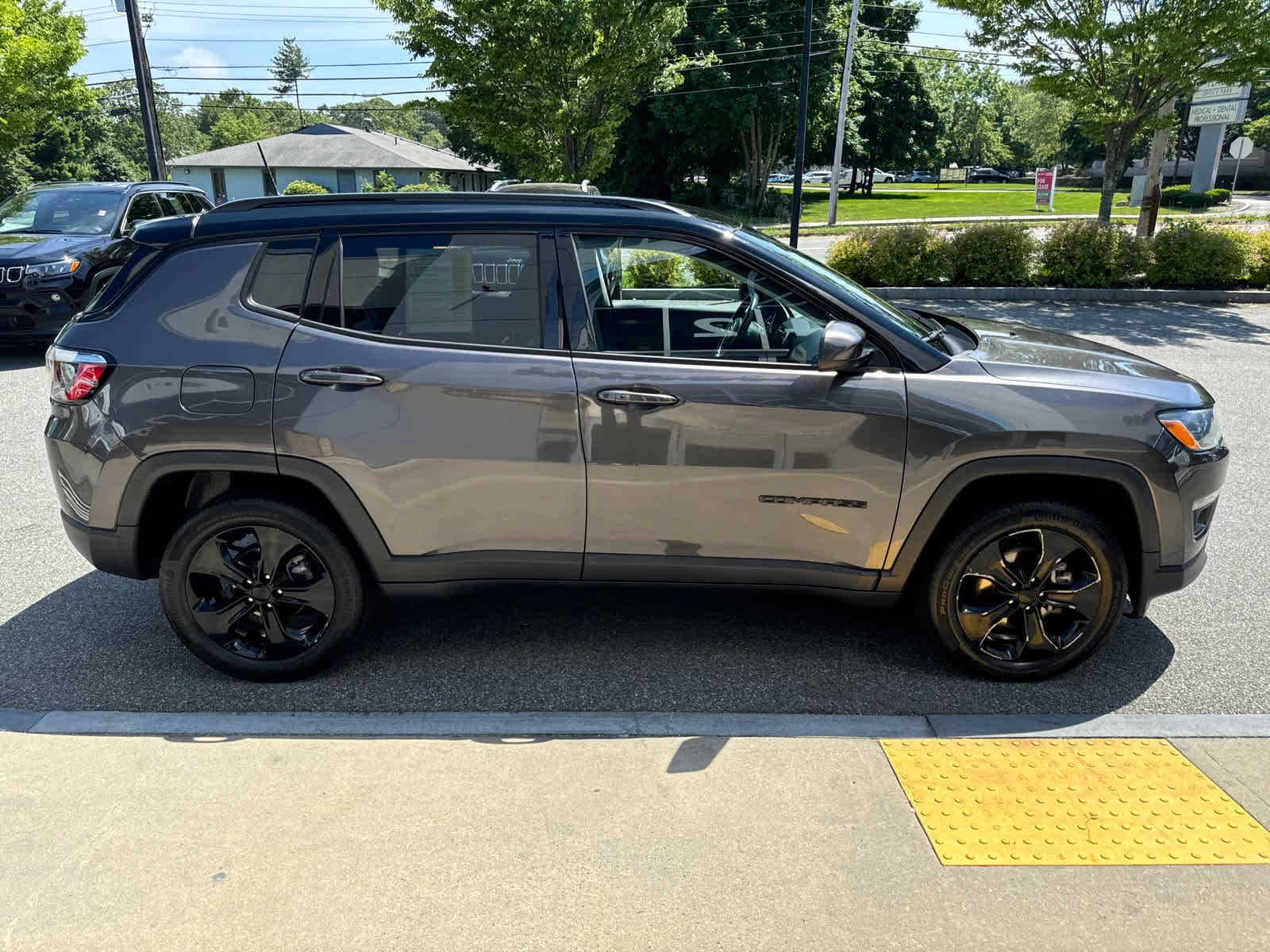 used 2021 Jeep Compass car, priced at $20,400