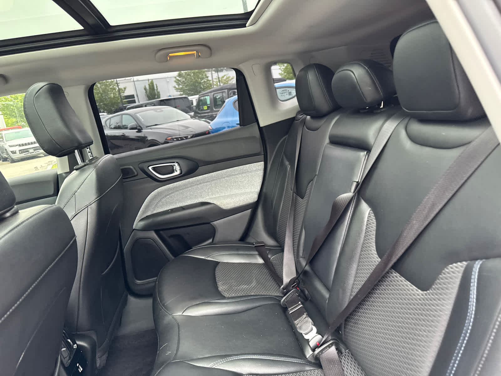used 2022 Jeep Compass car, priced at $19,900
