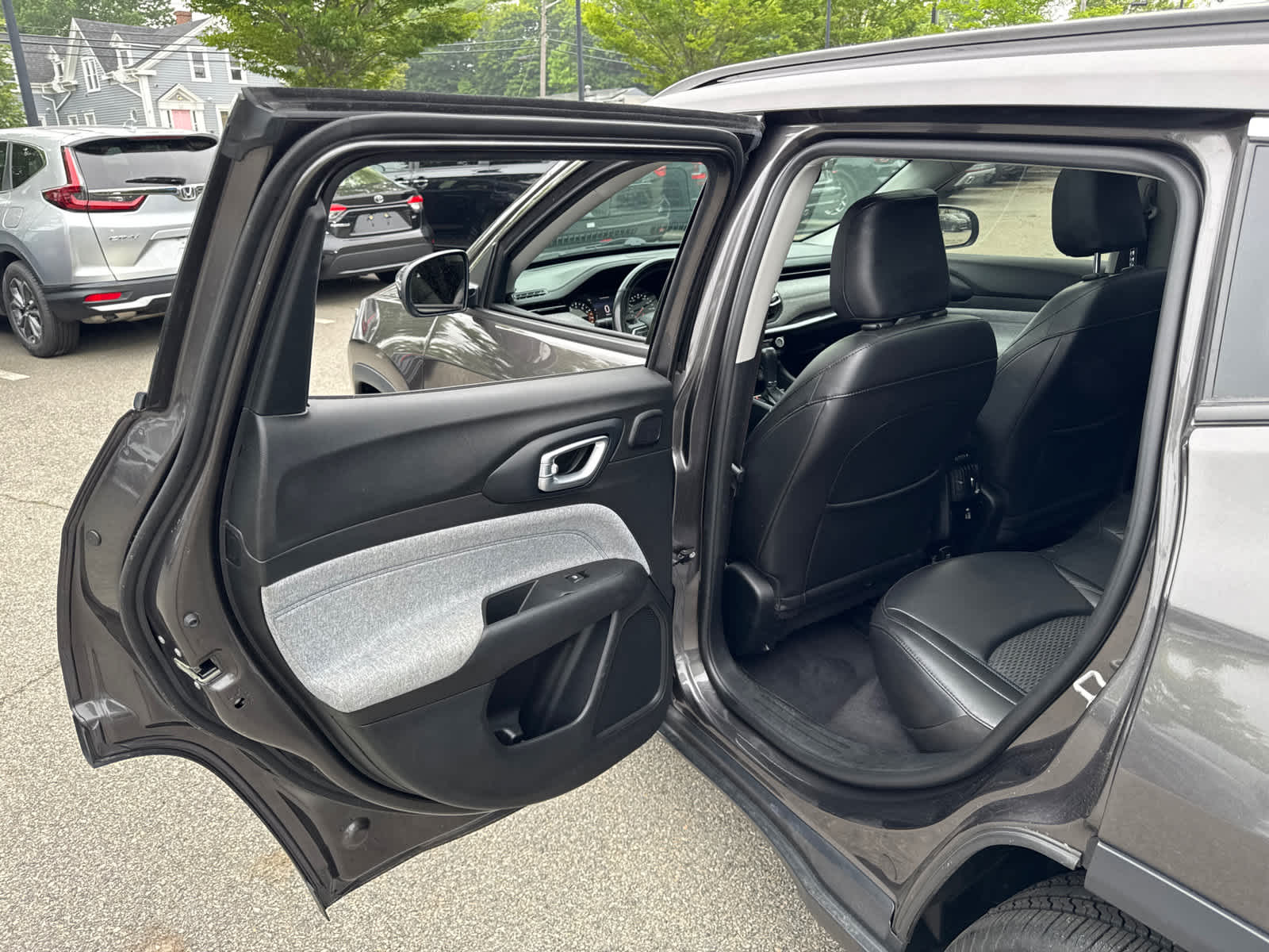 used 2022 Jeep Compass car, priced at $19,900