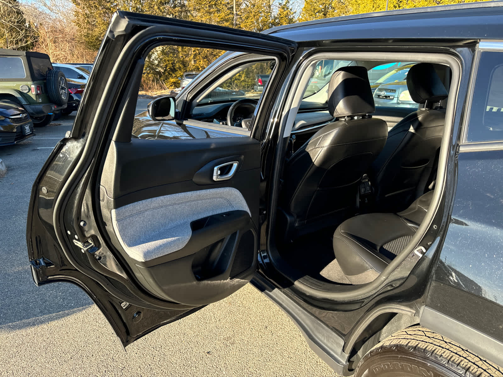 used 2022 Jeep Compass car, priced at $22,553