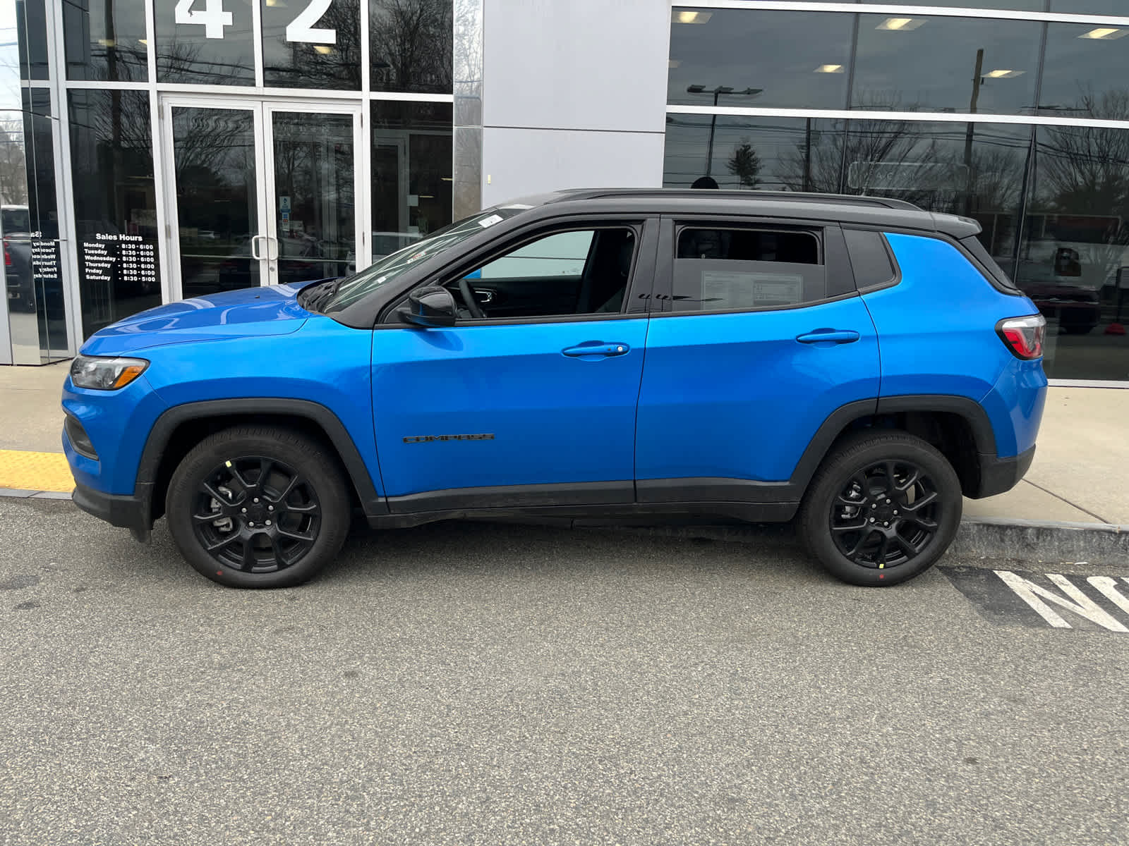 new 2024 Jeep Compass car, priced at $31,461