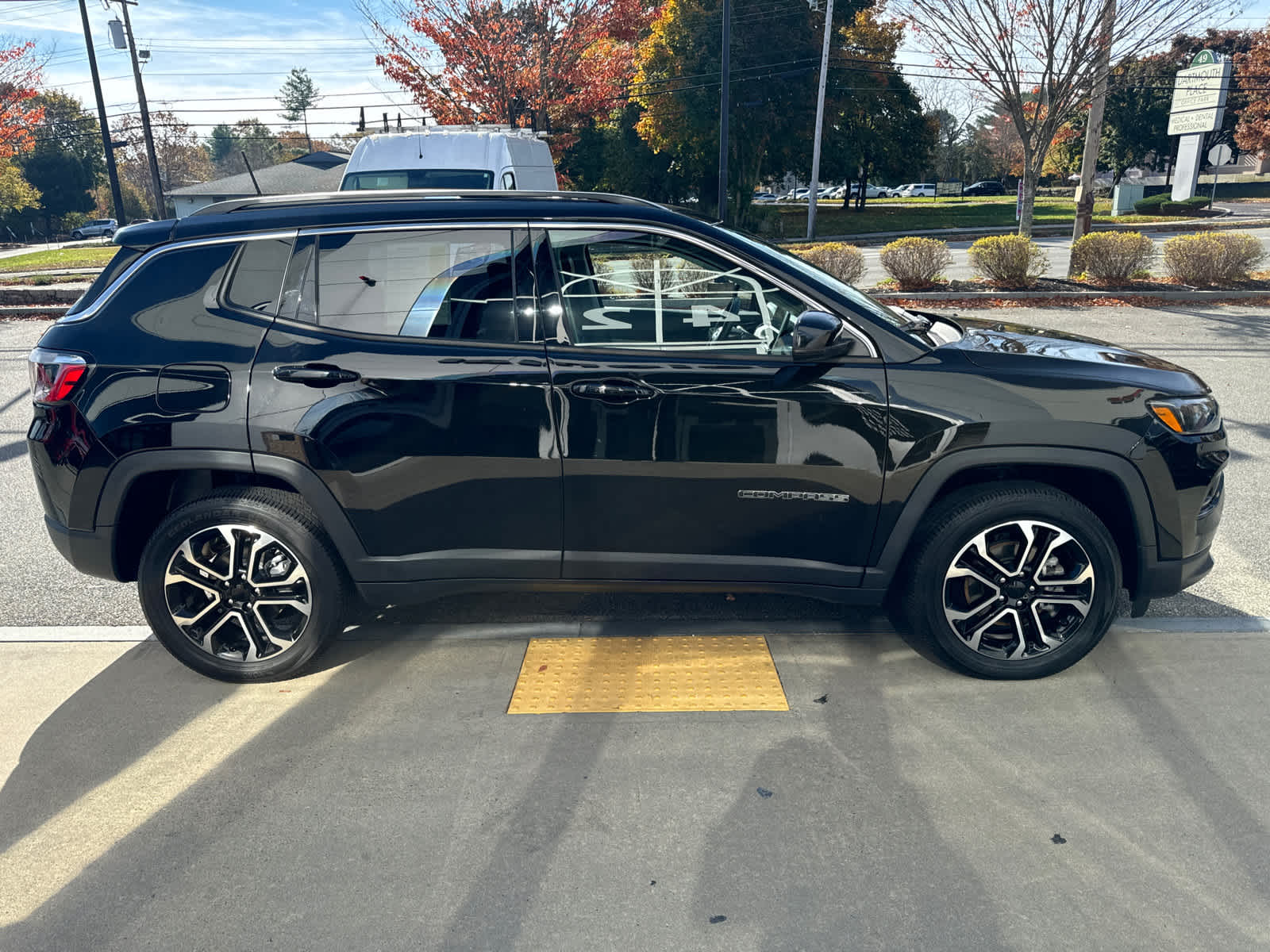 used 2022 Jeep Compass car, priced at $23,400