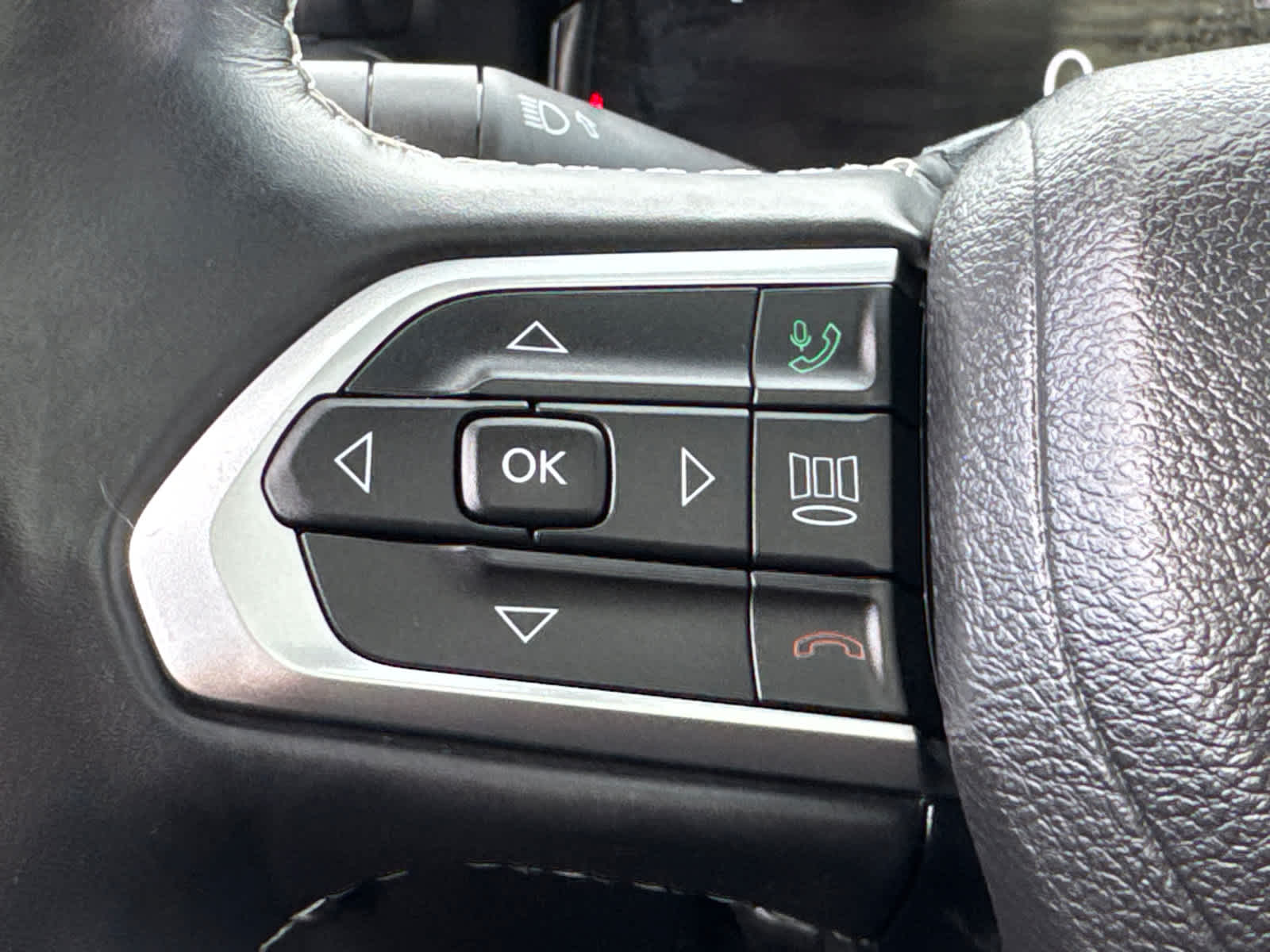 used 2022 Jeep Compass car, priced at $24,400