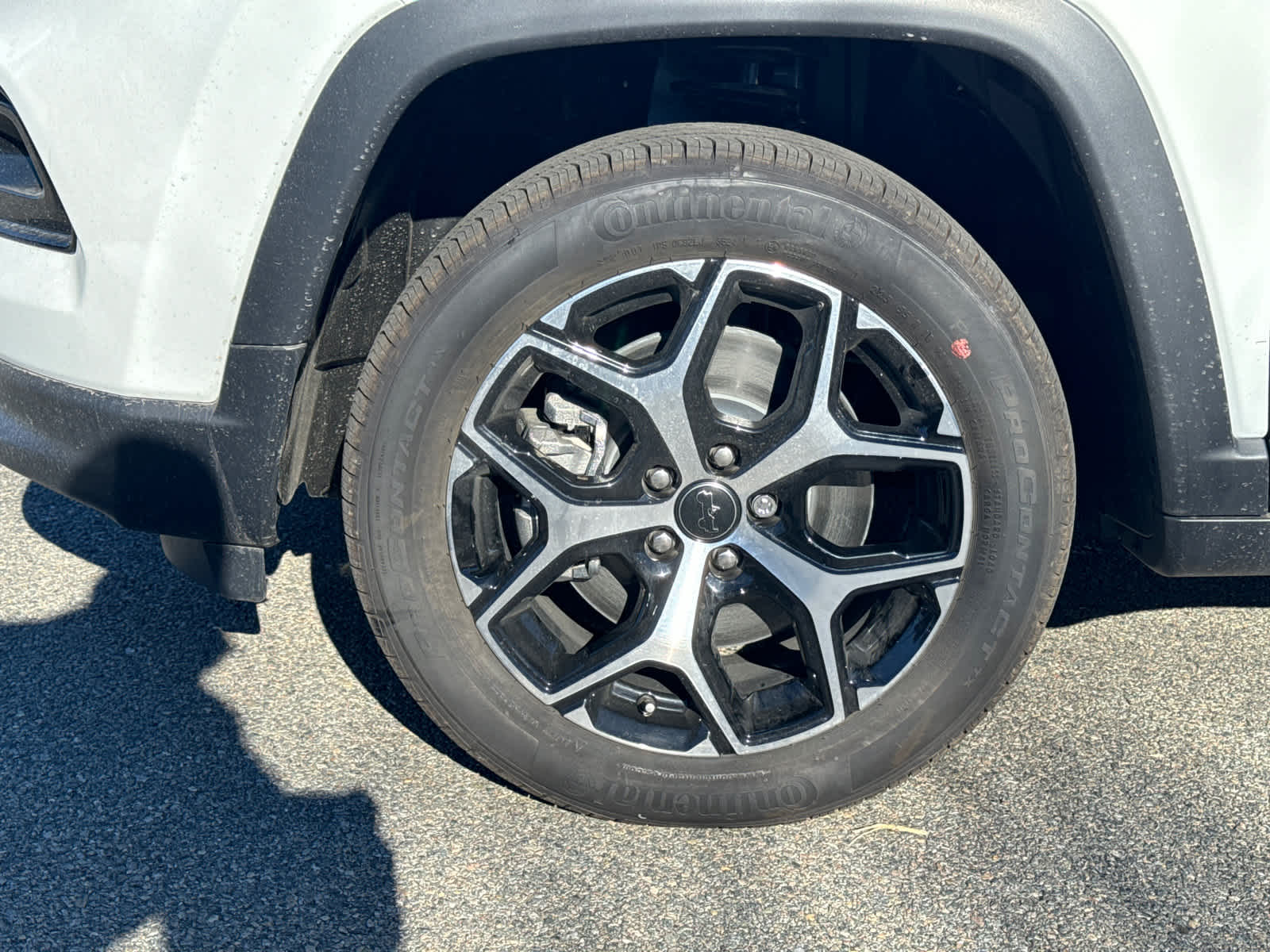 new 2025 Jeep Compass car, priced at $28,698