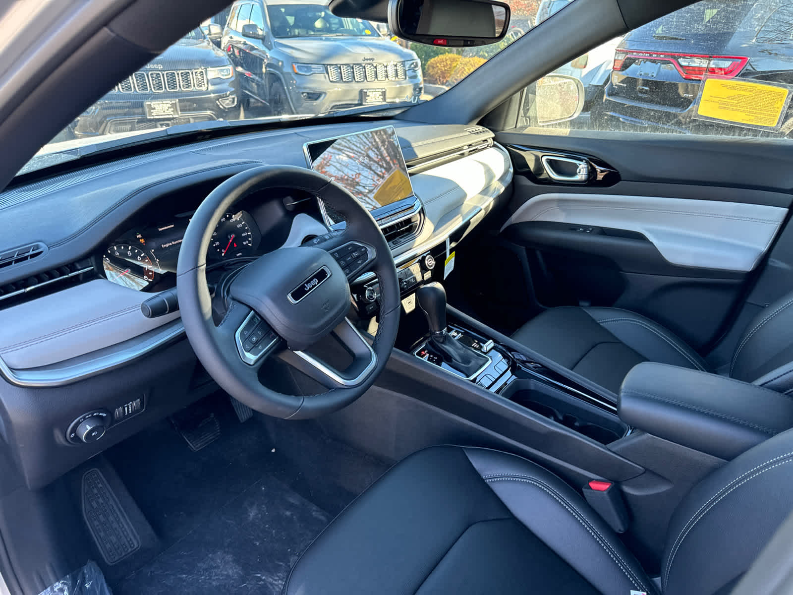 new 2025 Jeep Compass car, priced at $30,782