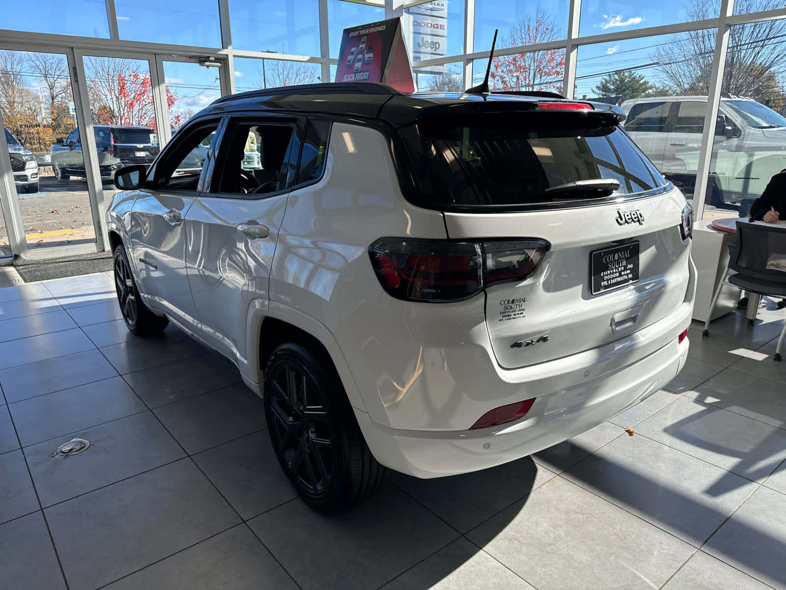 new 2025 Jeep Compass car, priced at $33,050