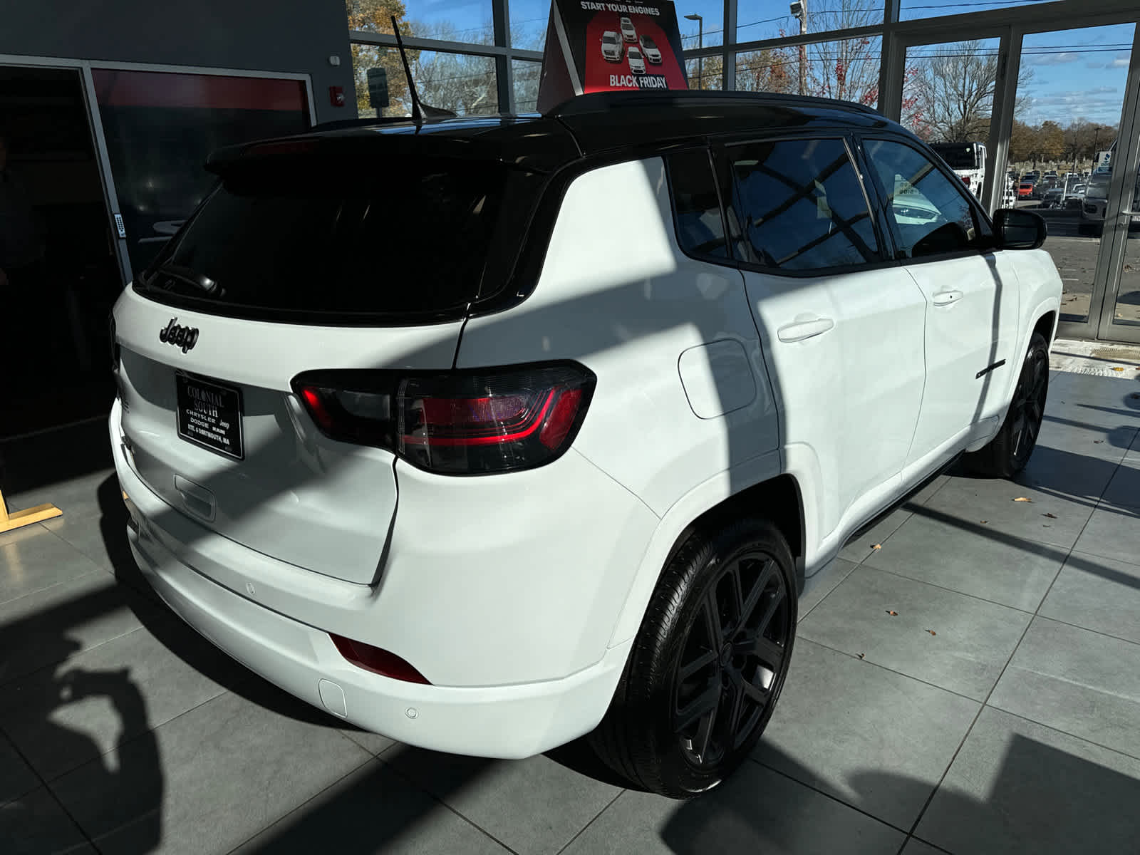 new 2025 Jeep Compass car, priced at $33,050