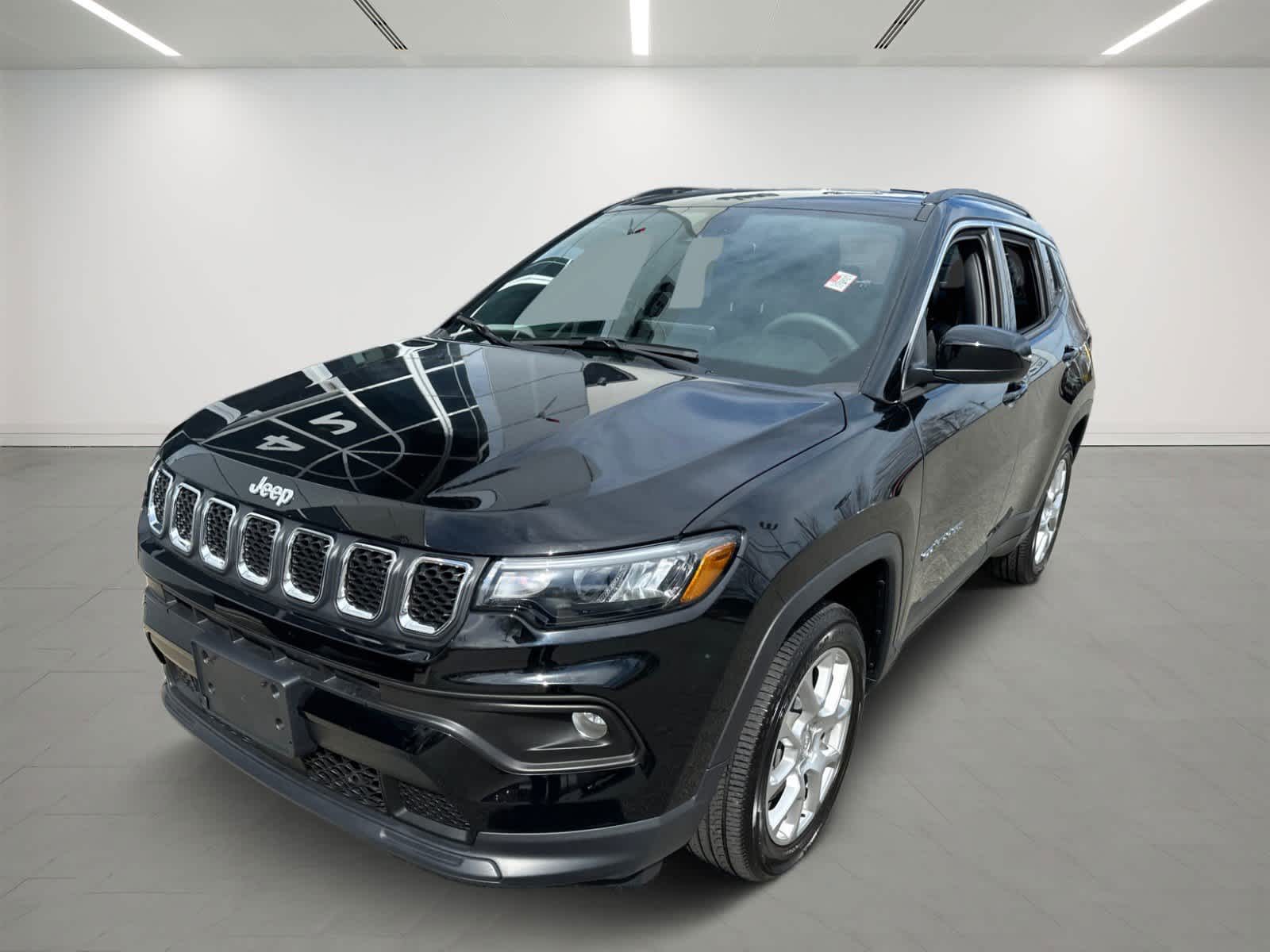 used 2023 Jeep Compass car, priced at $25,900