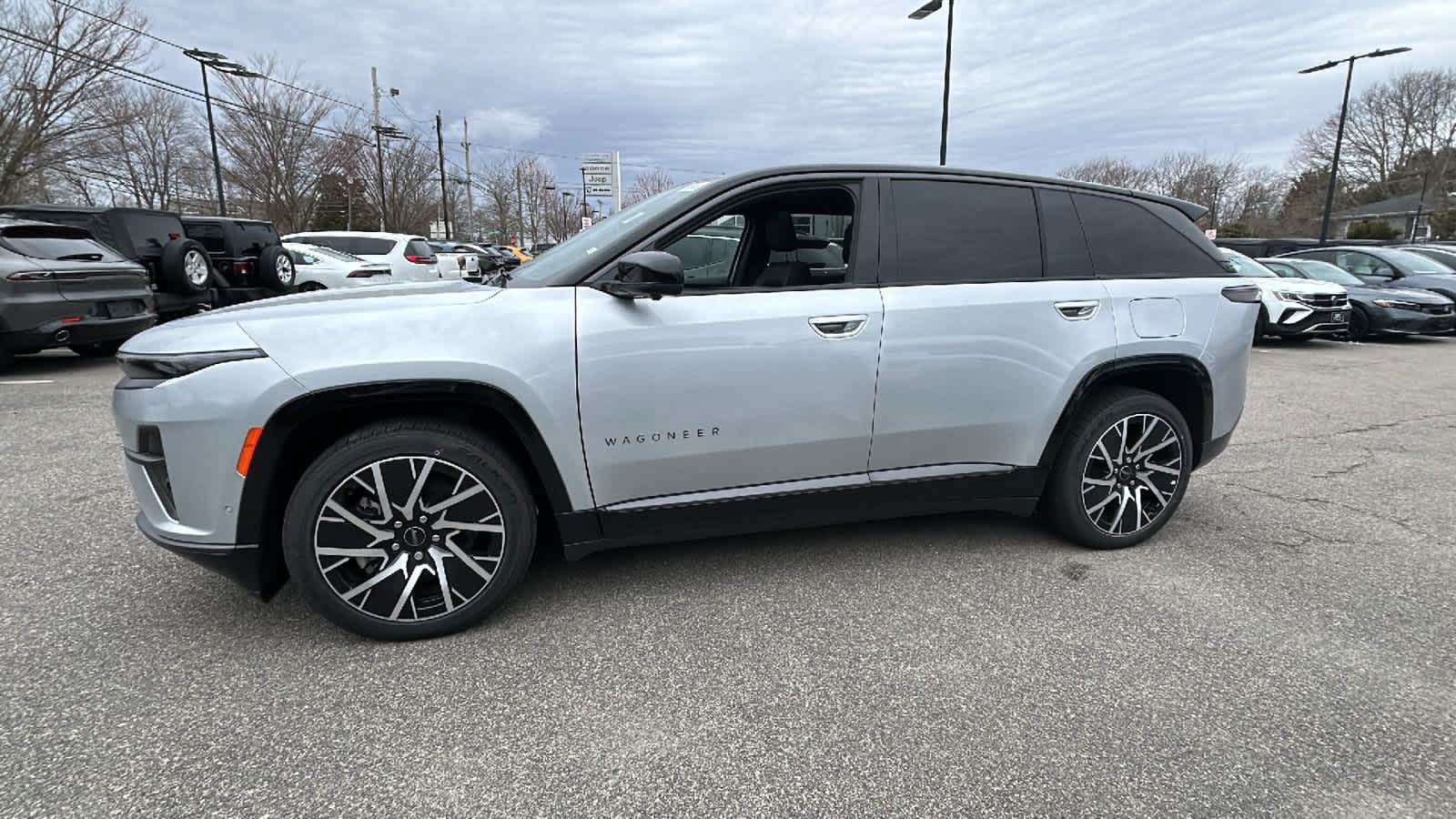 new 2025 Jeep Wagoneer S car, priced at $60,269