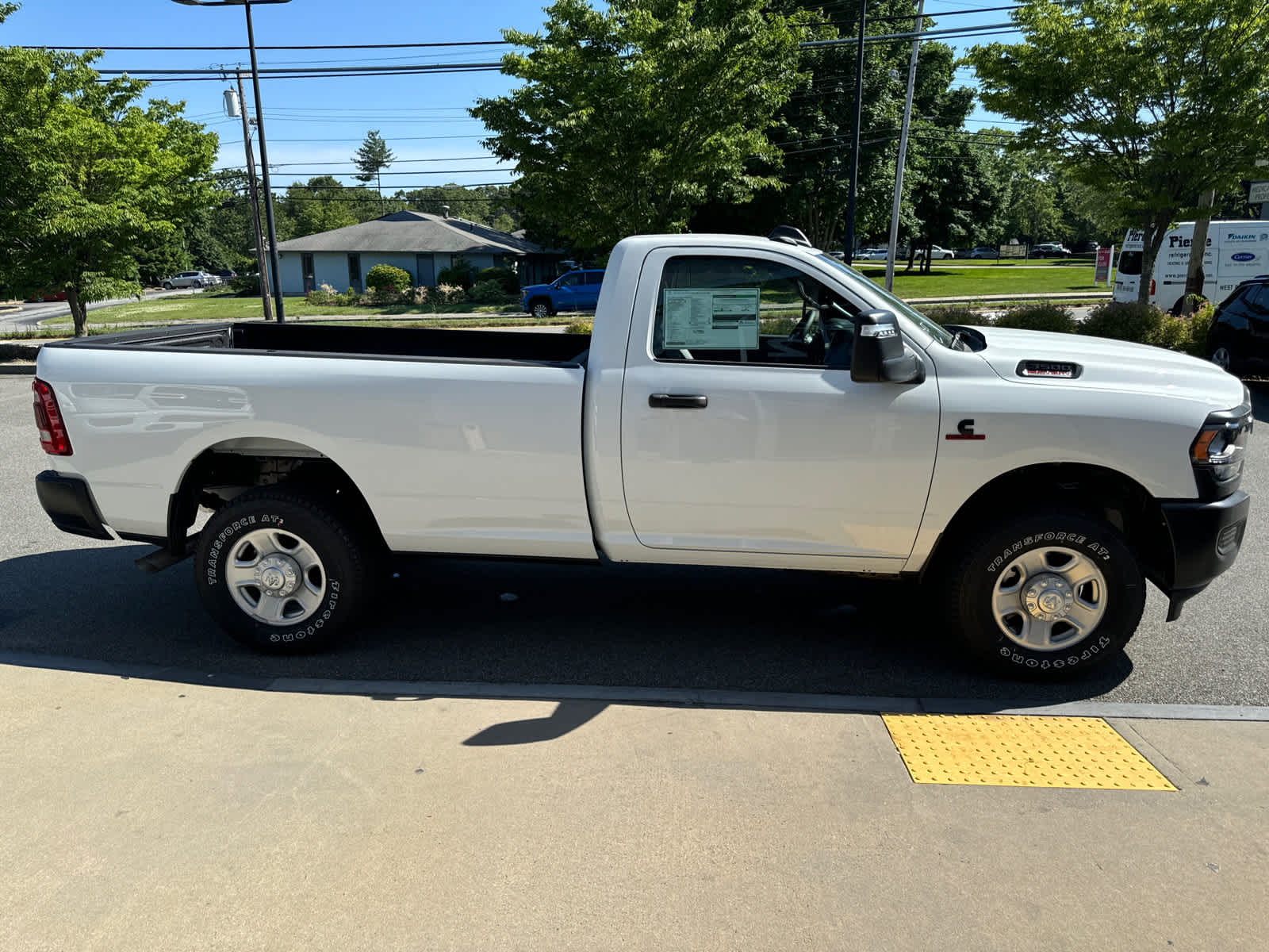 new 2024 Ram 3500 car, priced at $60,368