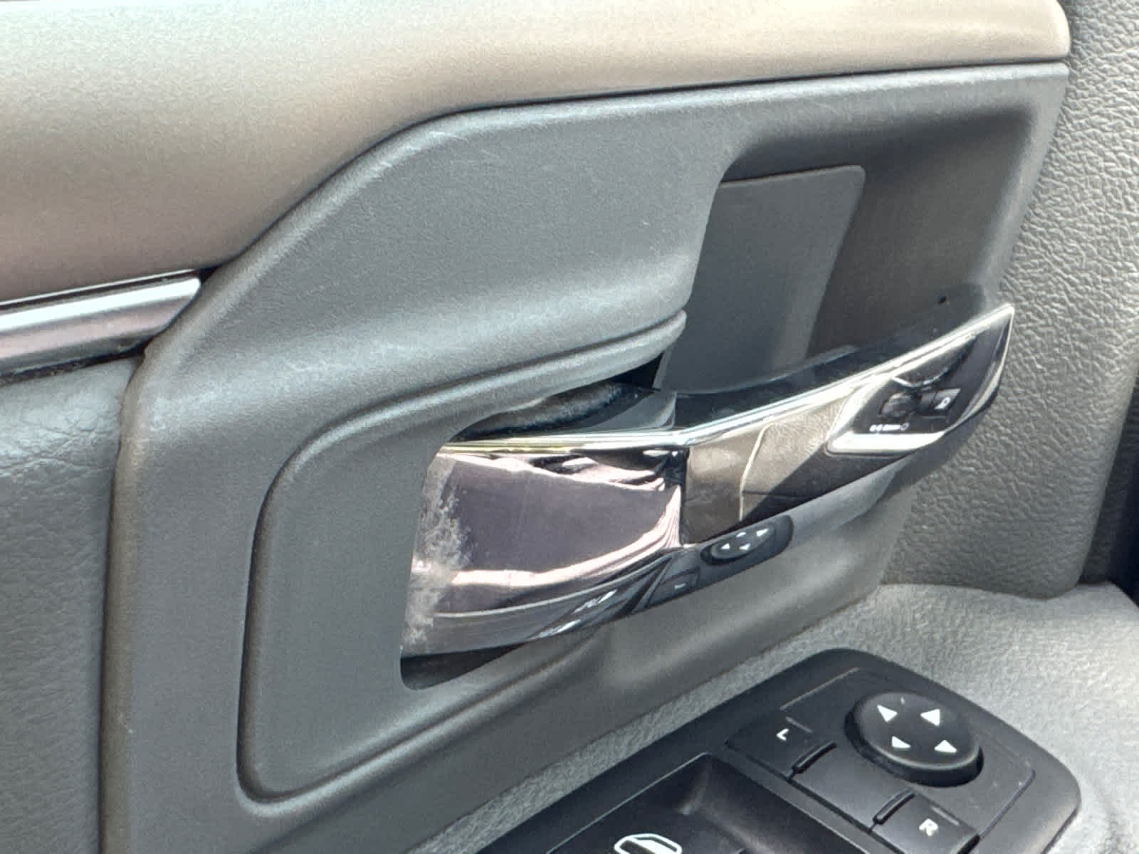 used 2019 Ram 1500 Classic car, priced at $24,975