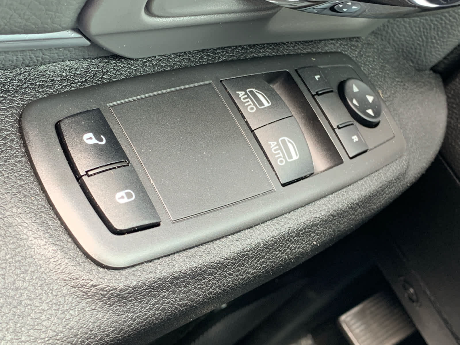 used 2022 Ram 1500 Classic car, priced at $29,900
