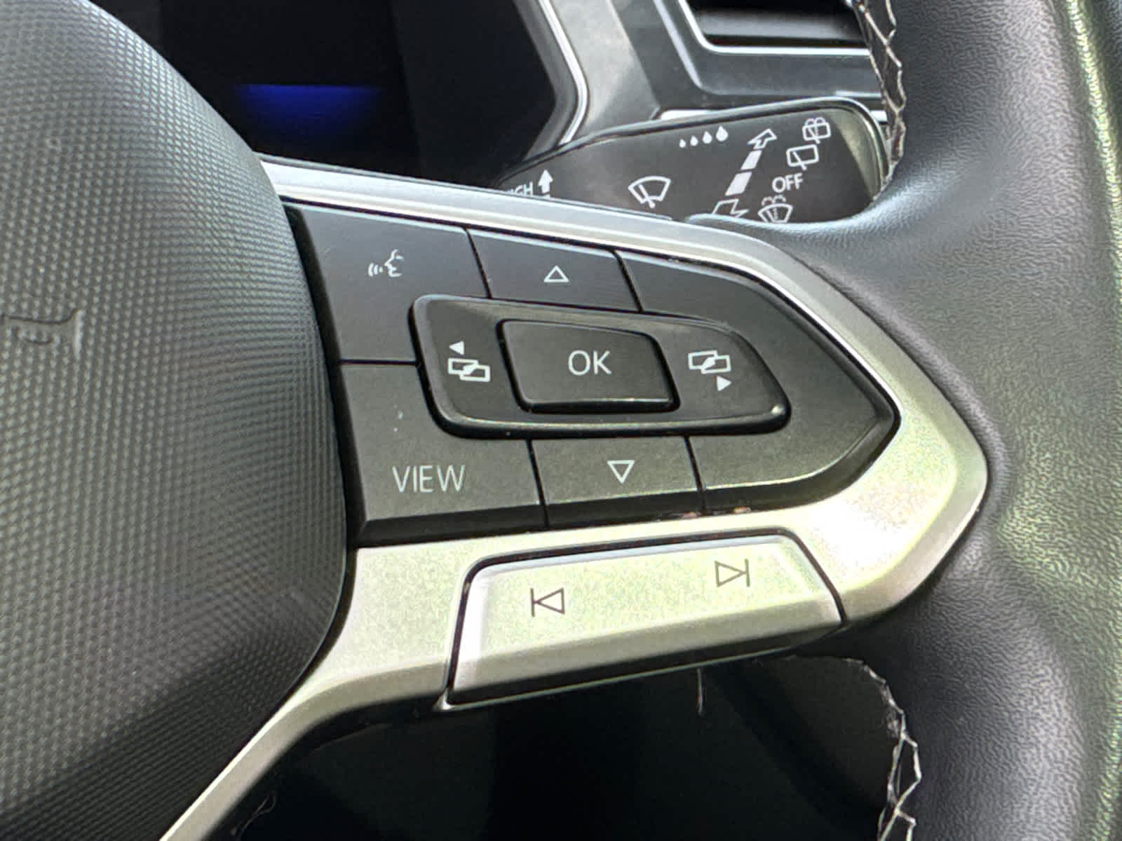 used 2022 Volkswagen Tiguan car, priced at $25,500