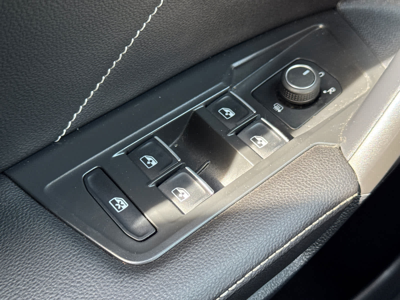 used 2022 Volkswagen Tiguan car, priced at $25,500